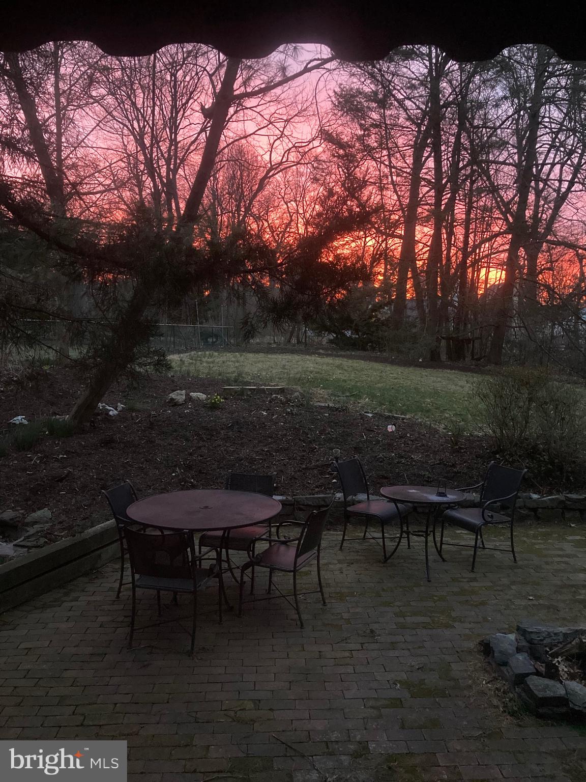 SCHOOL LANE HILLS - Residential