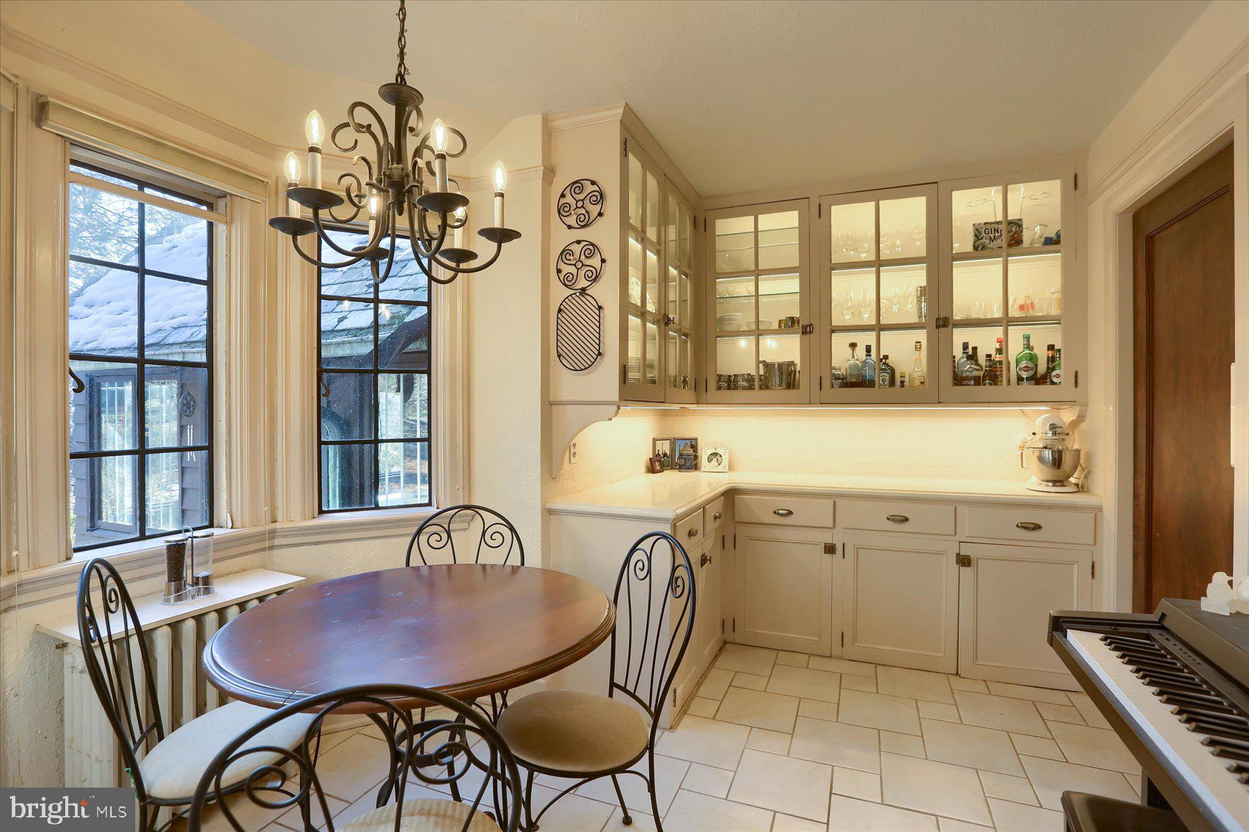 SCHOOL LANE HILLS - Residential