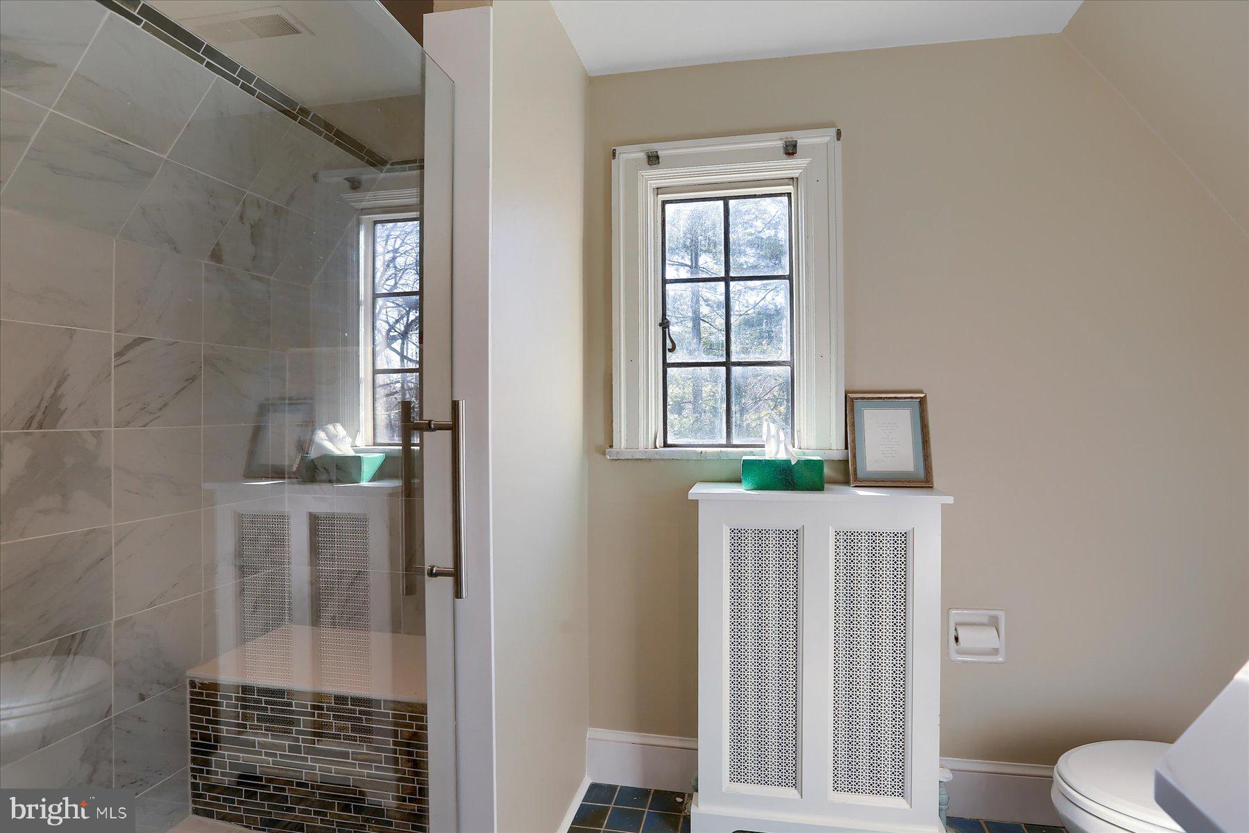 SCHOOL LANE HILLS - Residential