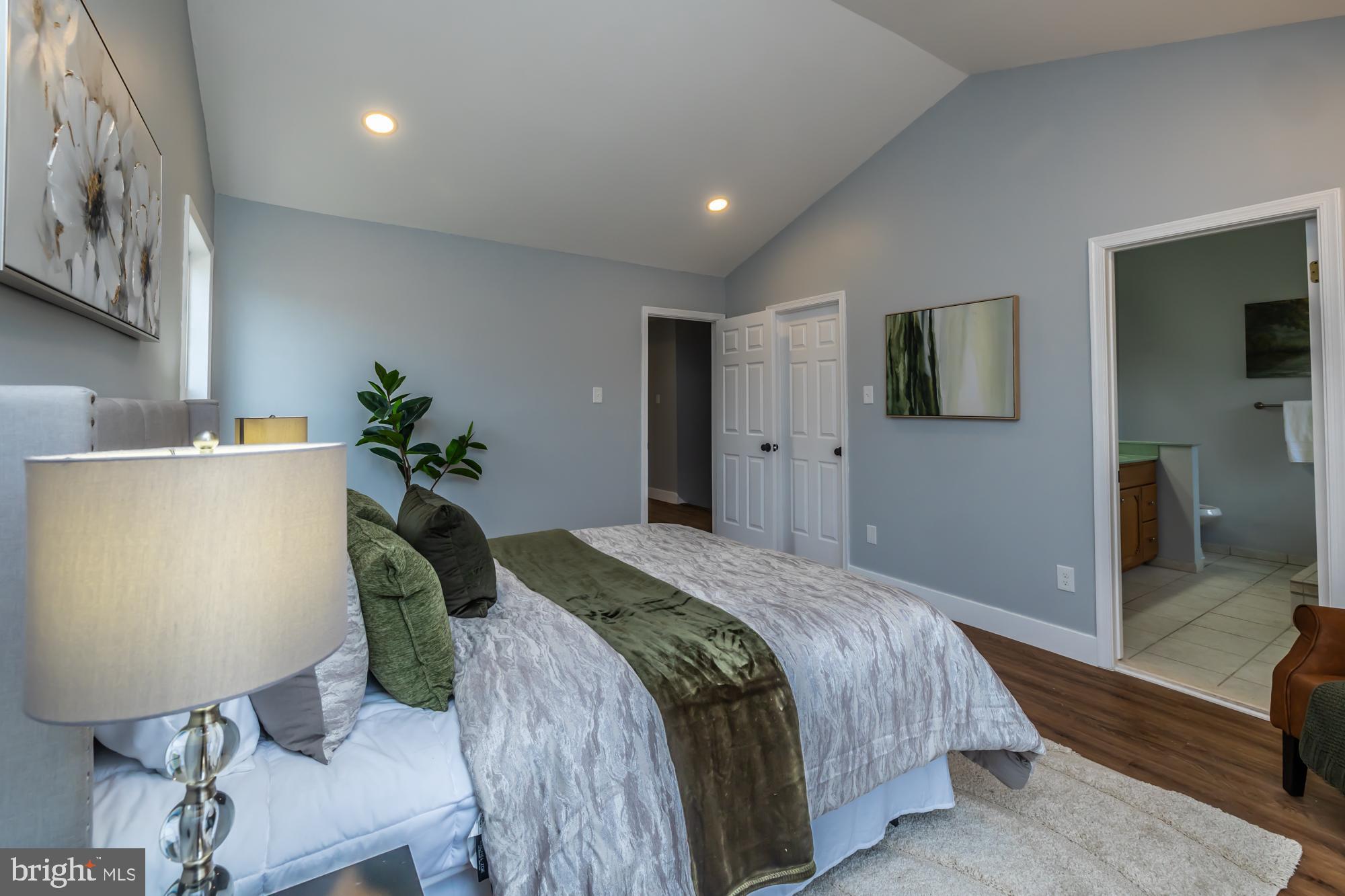 ANDORRA WOODS - Residential