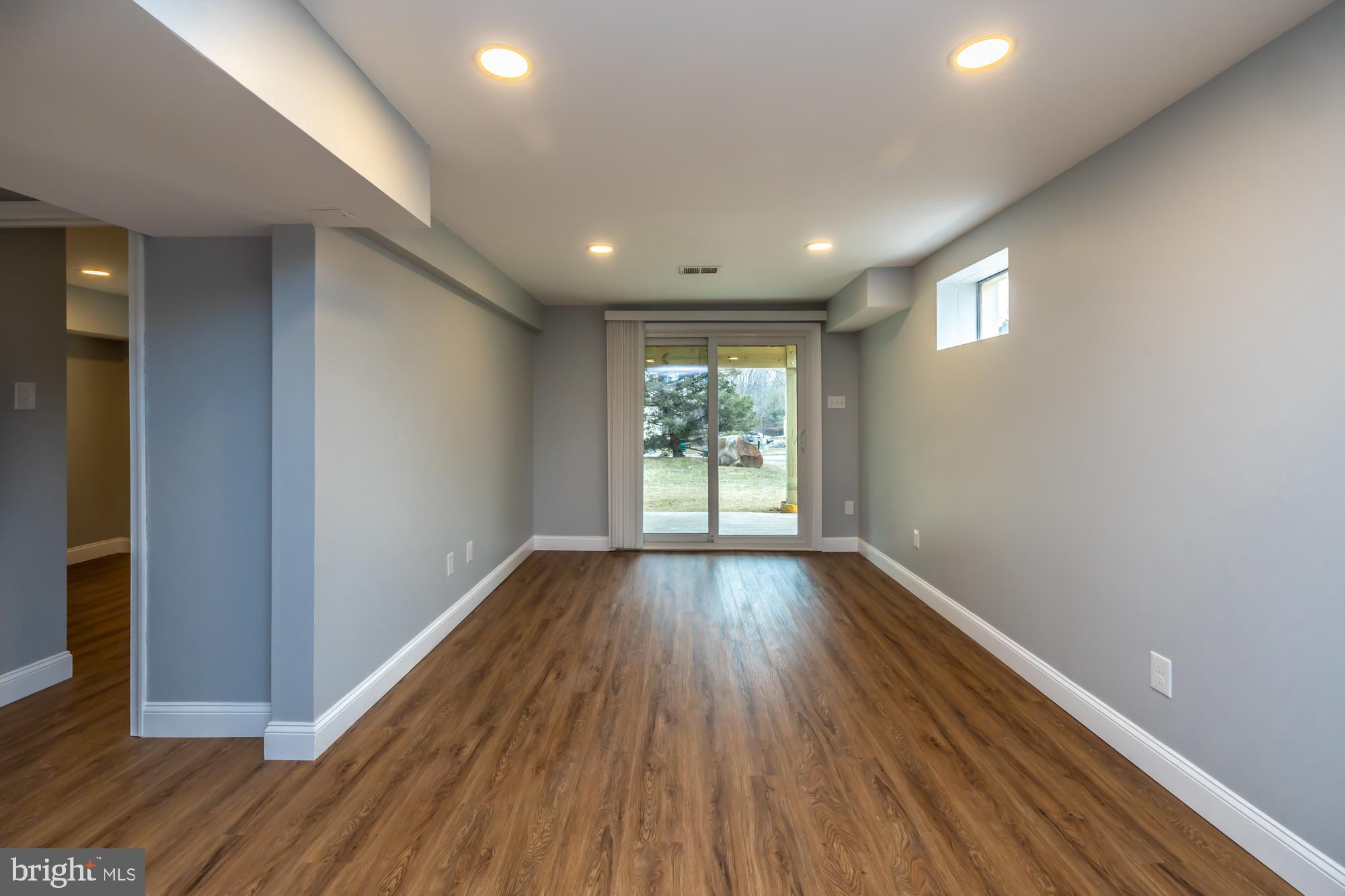 ANDORRA WOODS - Residential