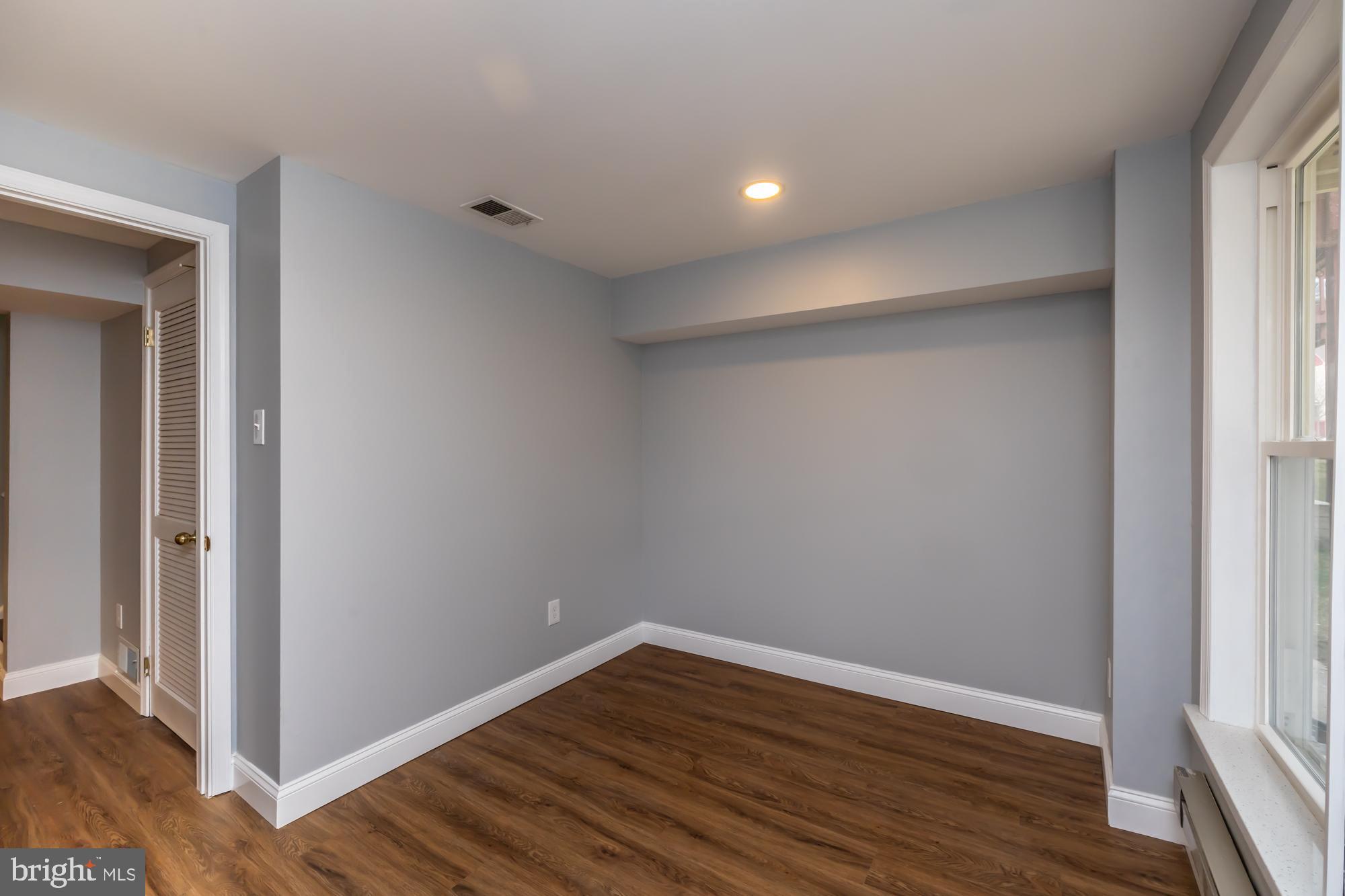 ANDORRA WOODS - Residential