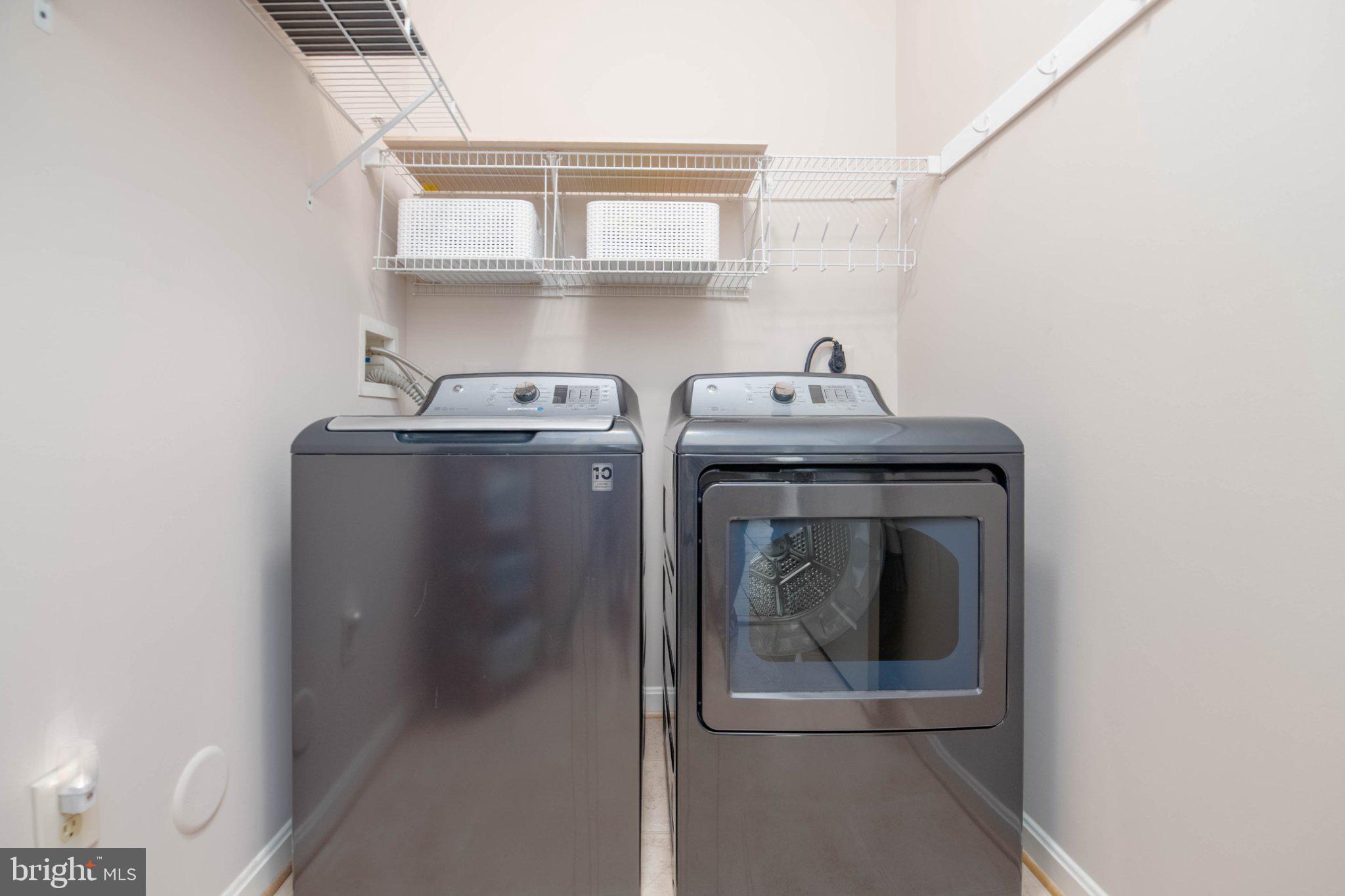 HOPEWELL POINTE - Residential