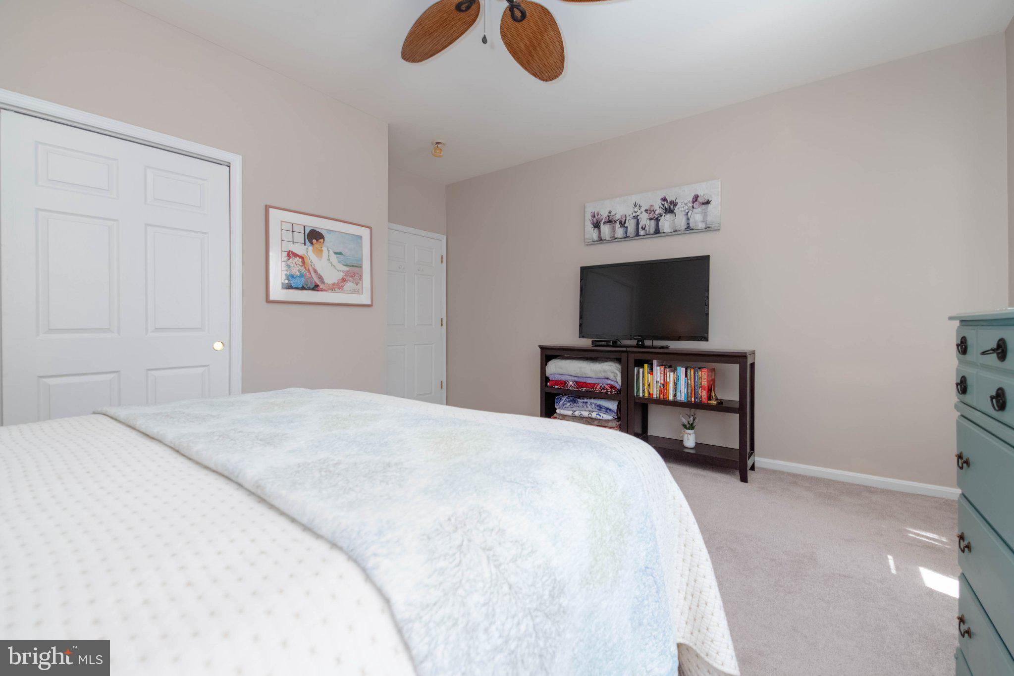 HOPEWELL POINTE - Residential