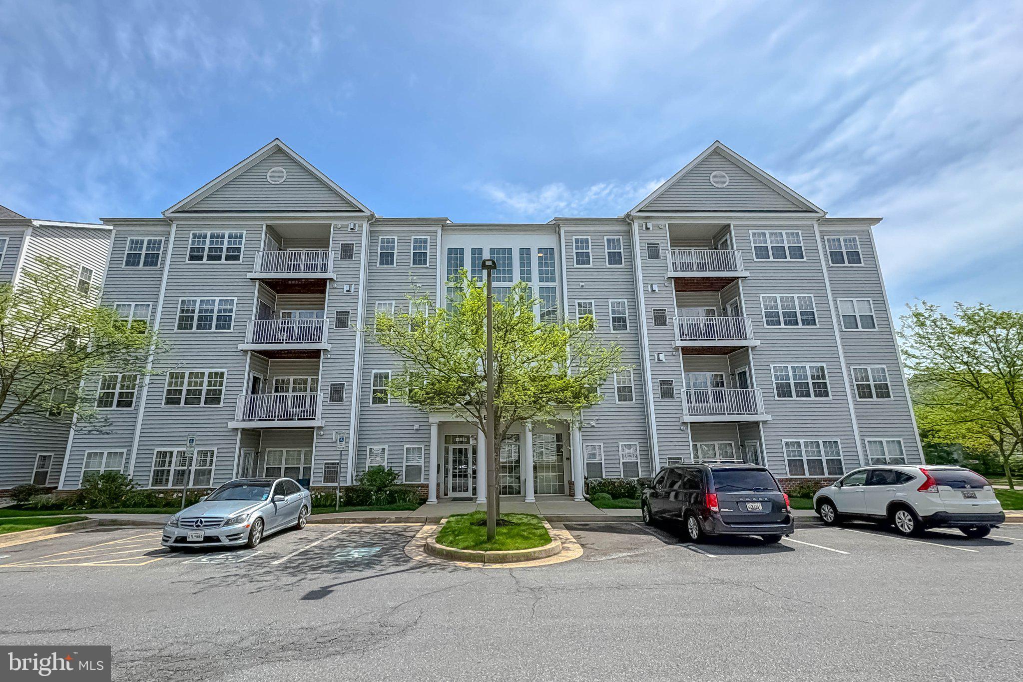 HOPEWELL POINTE - Residential