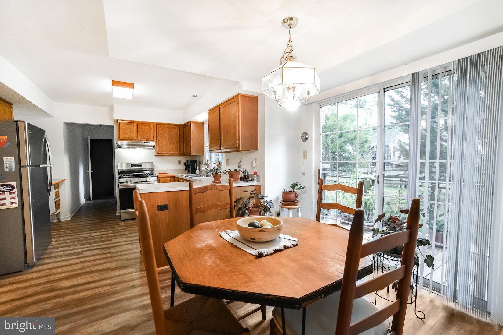 DORCHESTER - Residential