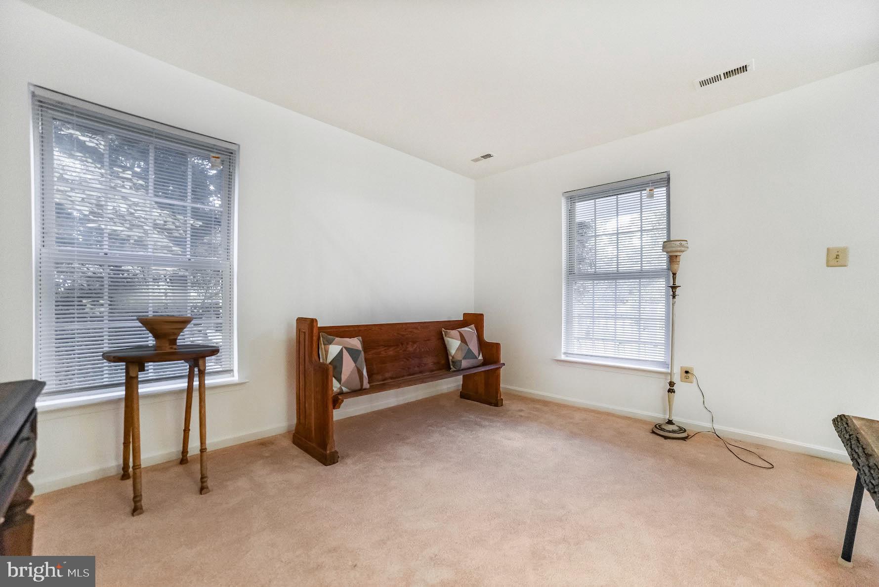 DORCHESTER - Residential