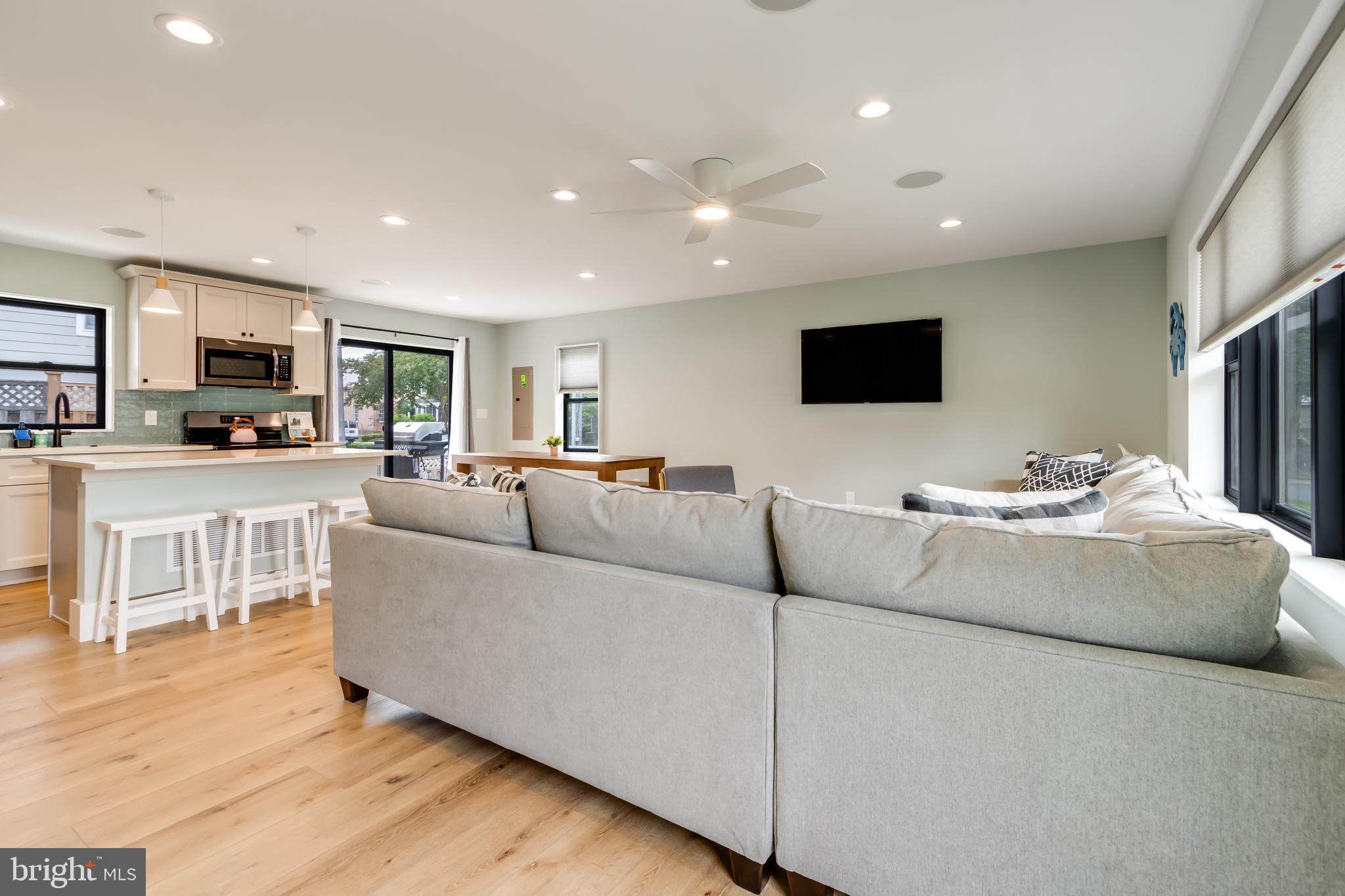 509 W 4TH STREET