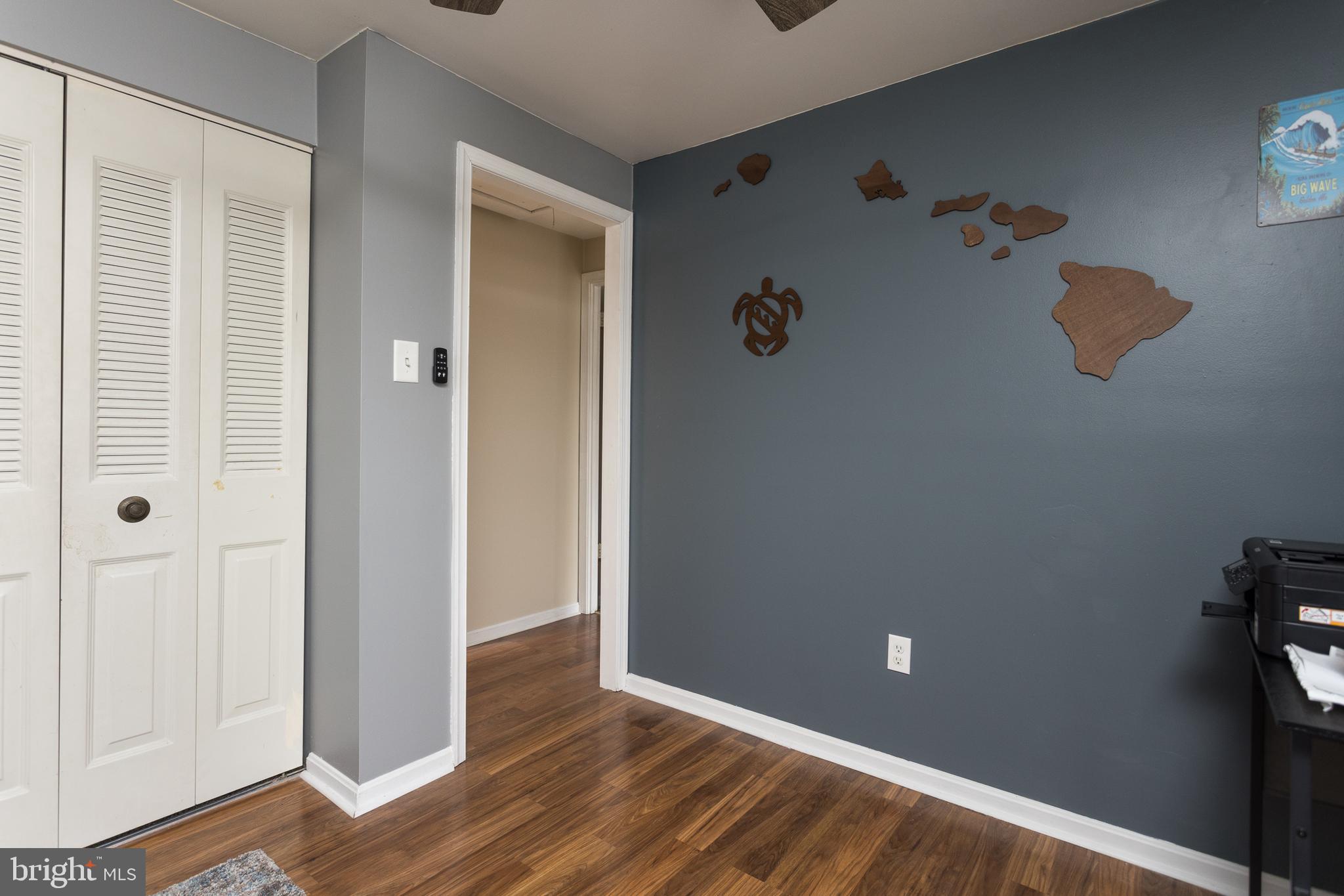 GOLDEN ACRES - Residential