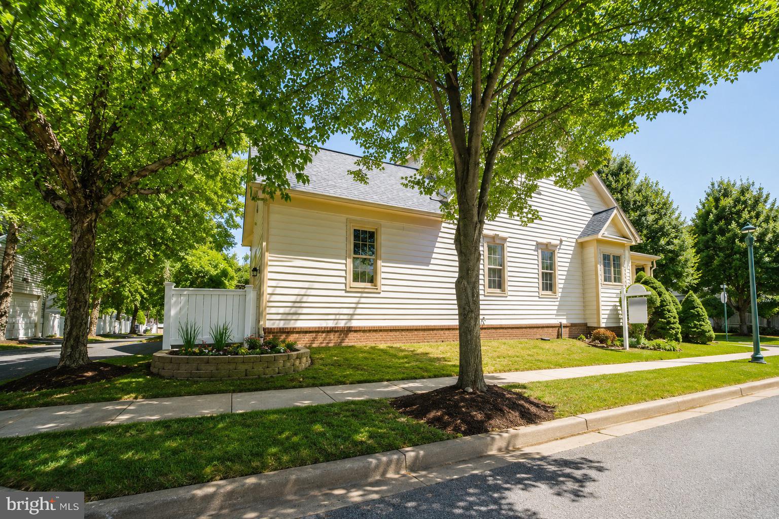 309 TREEMONT WAY