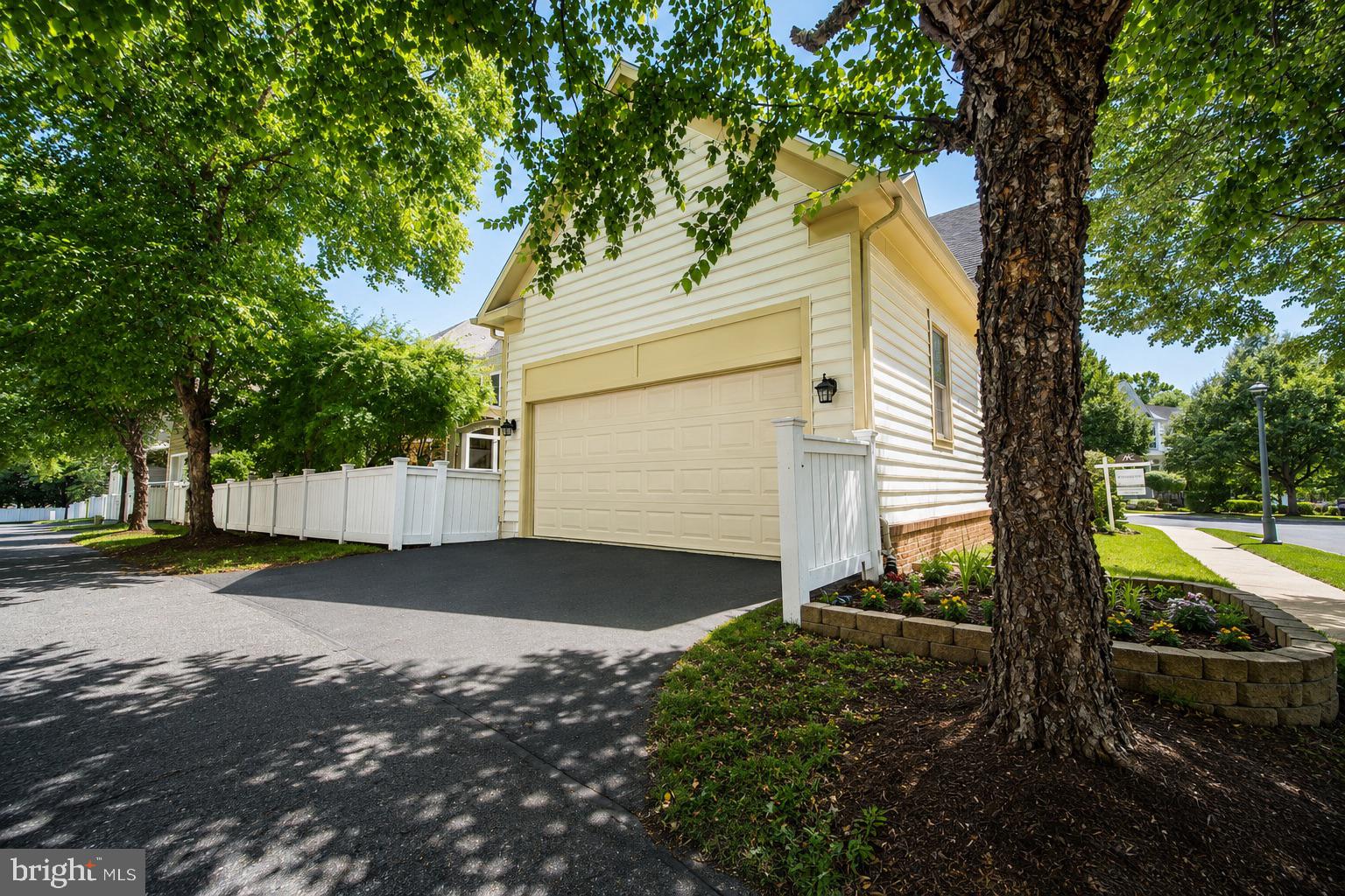 309 TREEMONT WAY