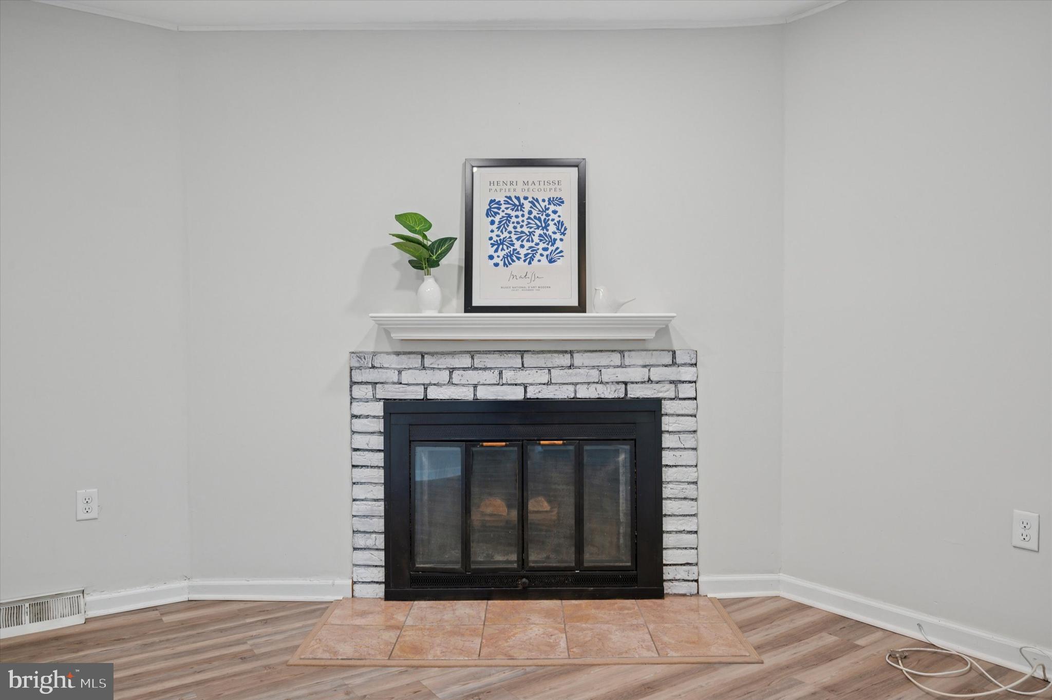 WHITPAIN HILLS - Residential Lease