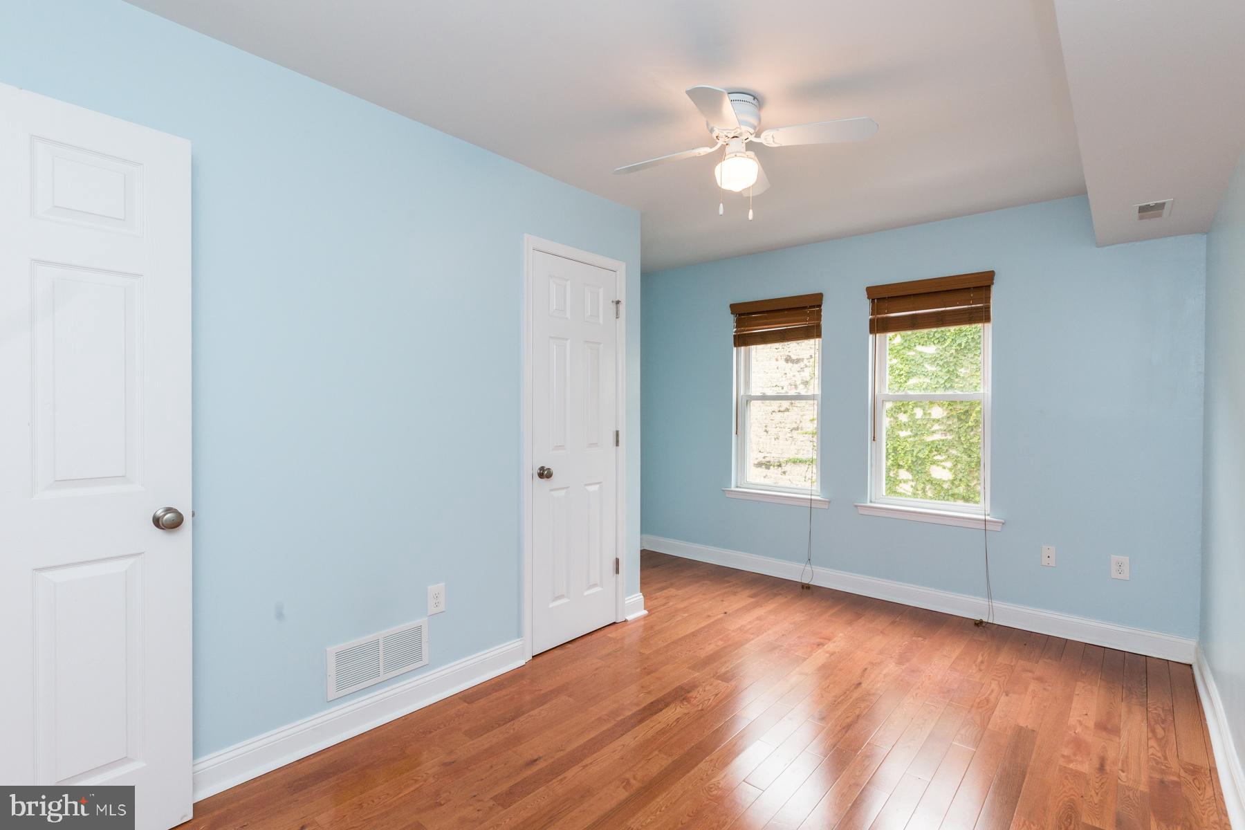 GRADUATE HOSPITAL - Residential Lease