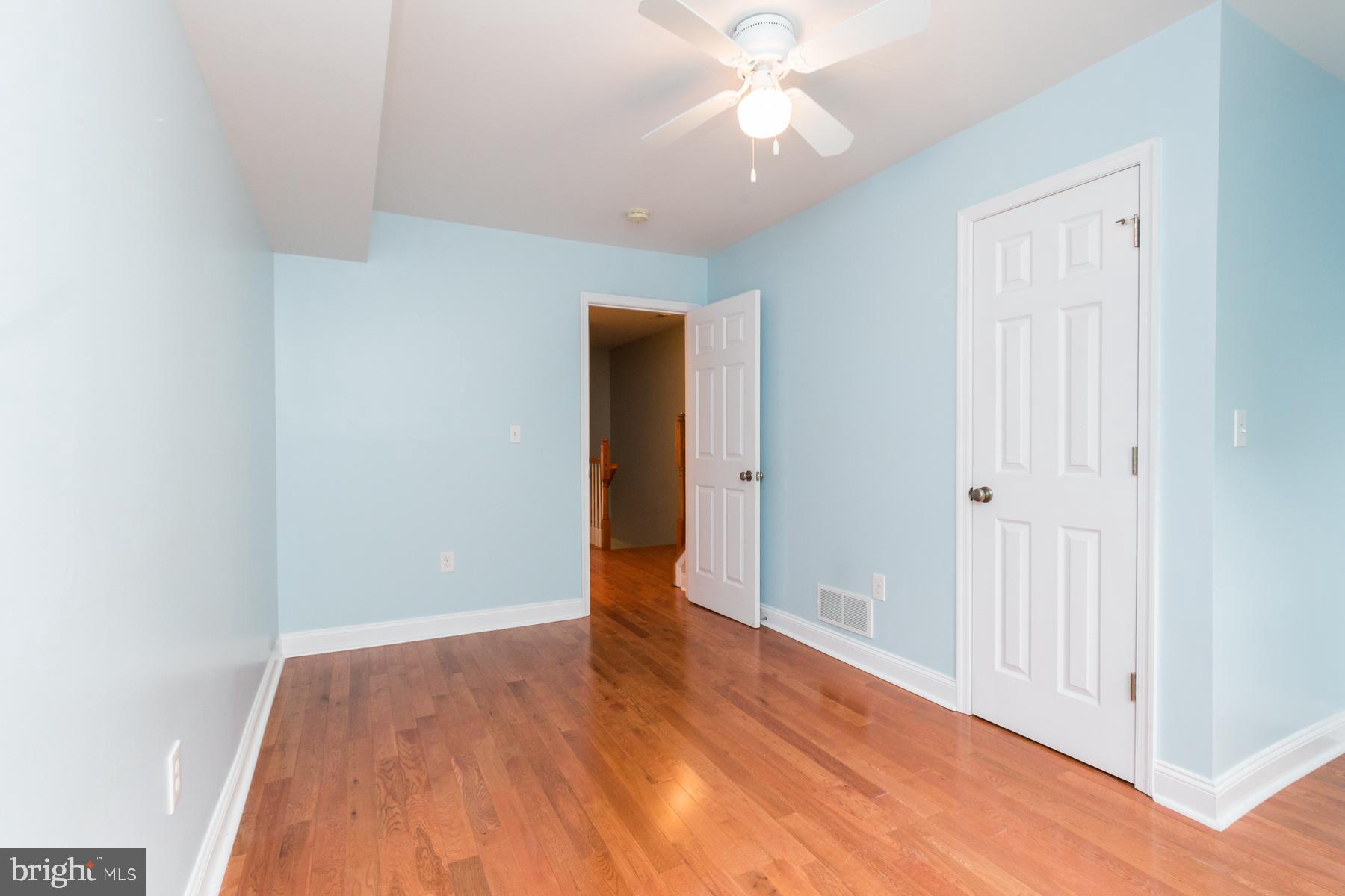 GRADUATE HOSPITAL - Residential Lease