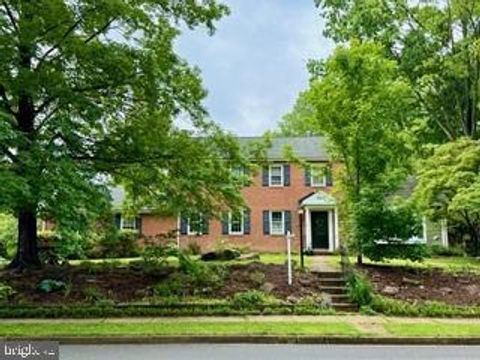 1911 STIRRUP LANE ALEXANDRIA VA 22308