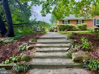 1911 STIRRUP LANE