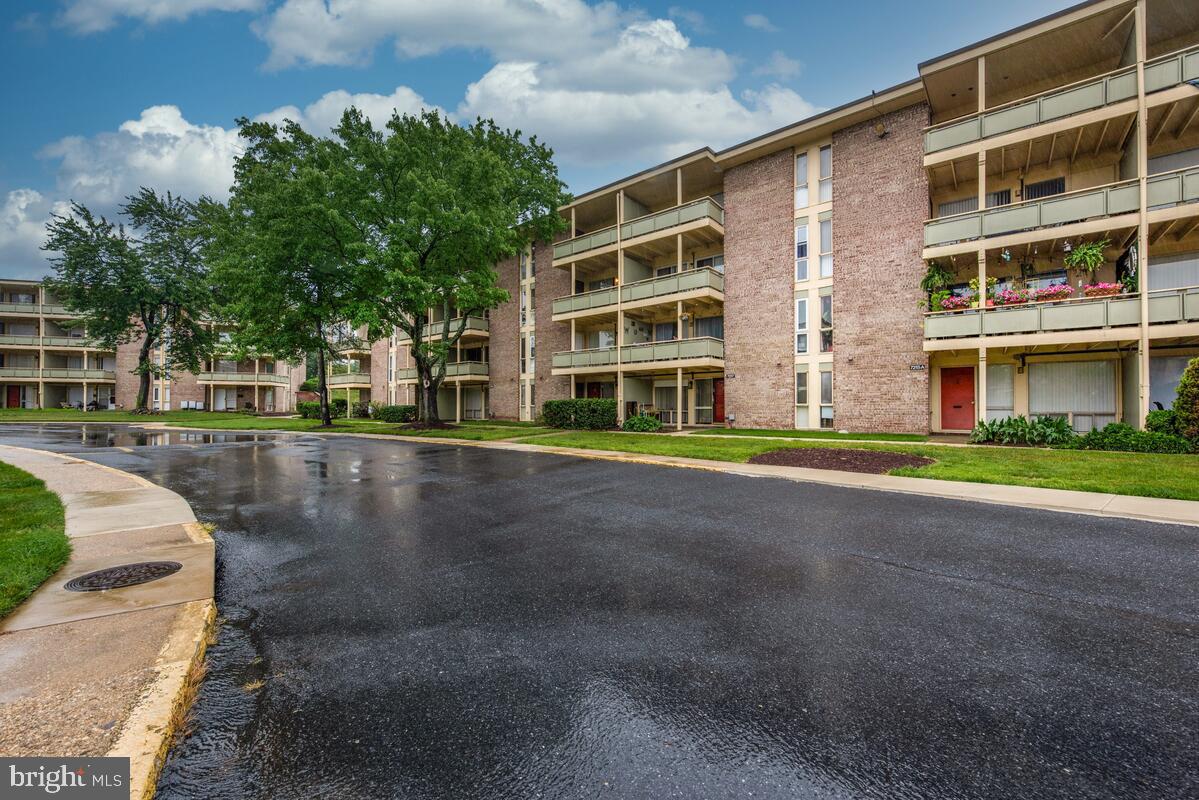 7312 DONNELL PLACE C-6