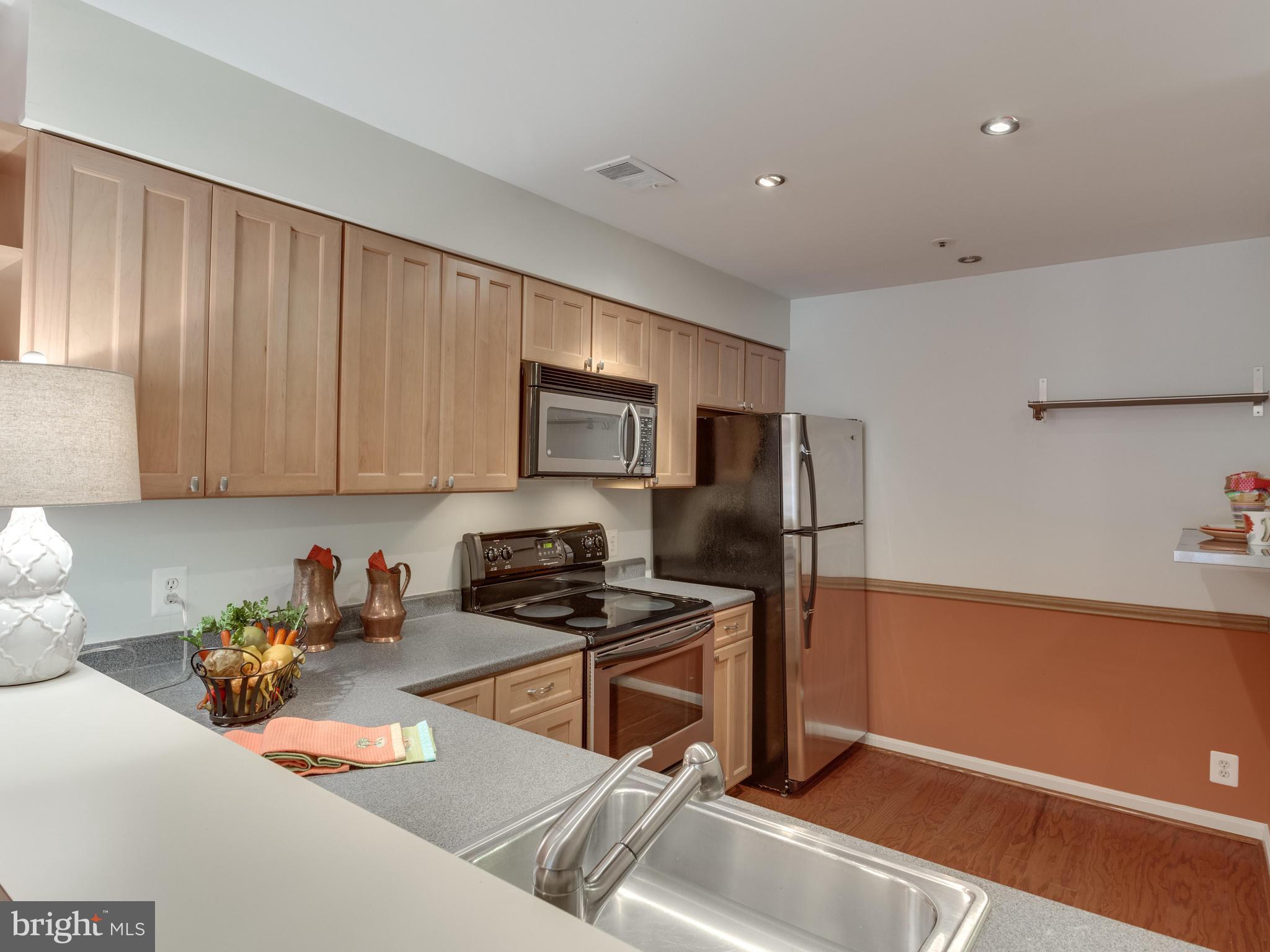 REYNOLDS PROSPECT - Residential Lease