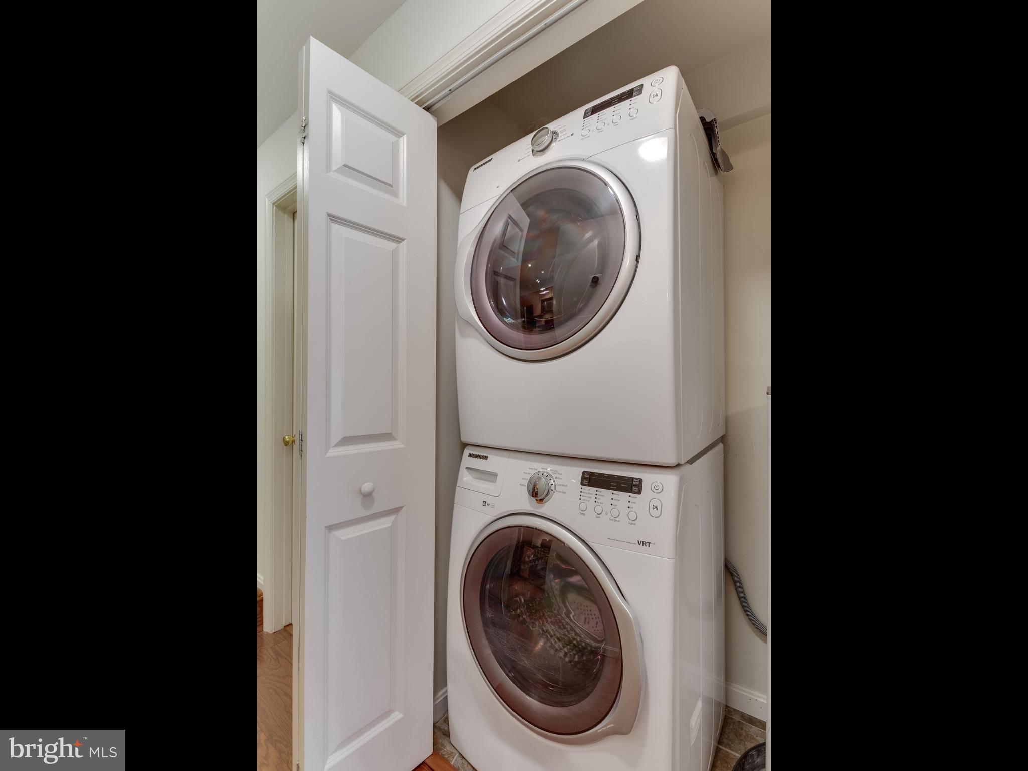 REYNOLDS PROSPECT - Residential Lease