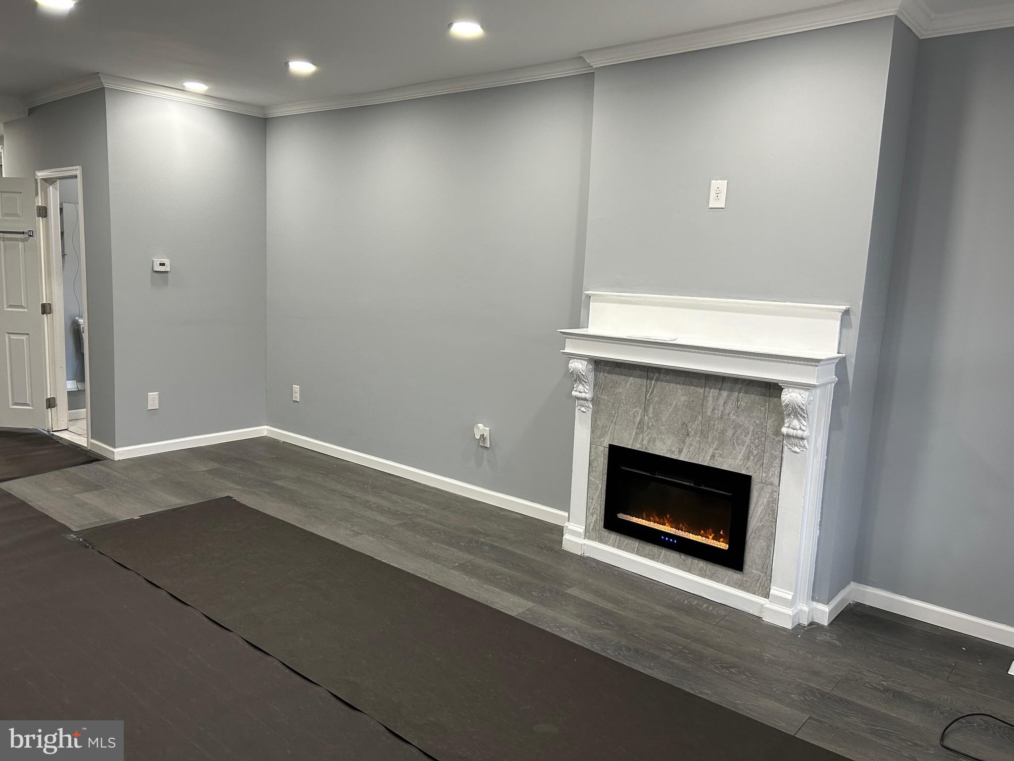 OVERBROOK - Residential