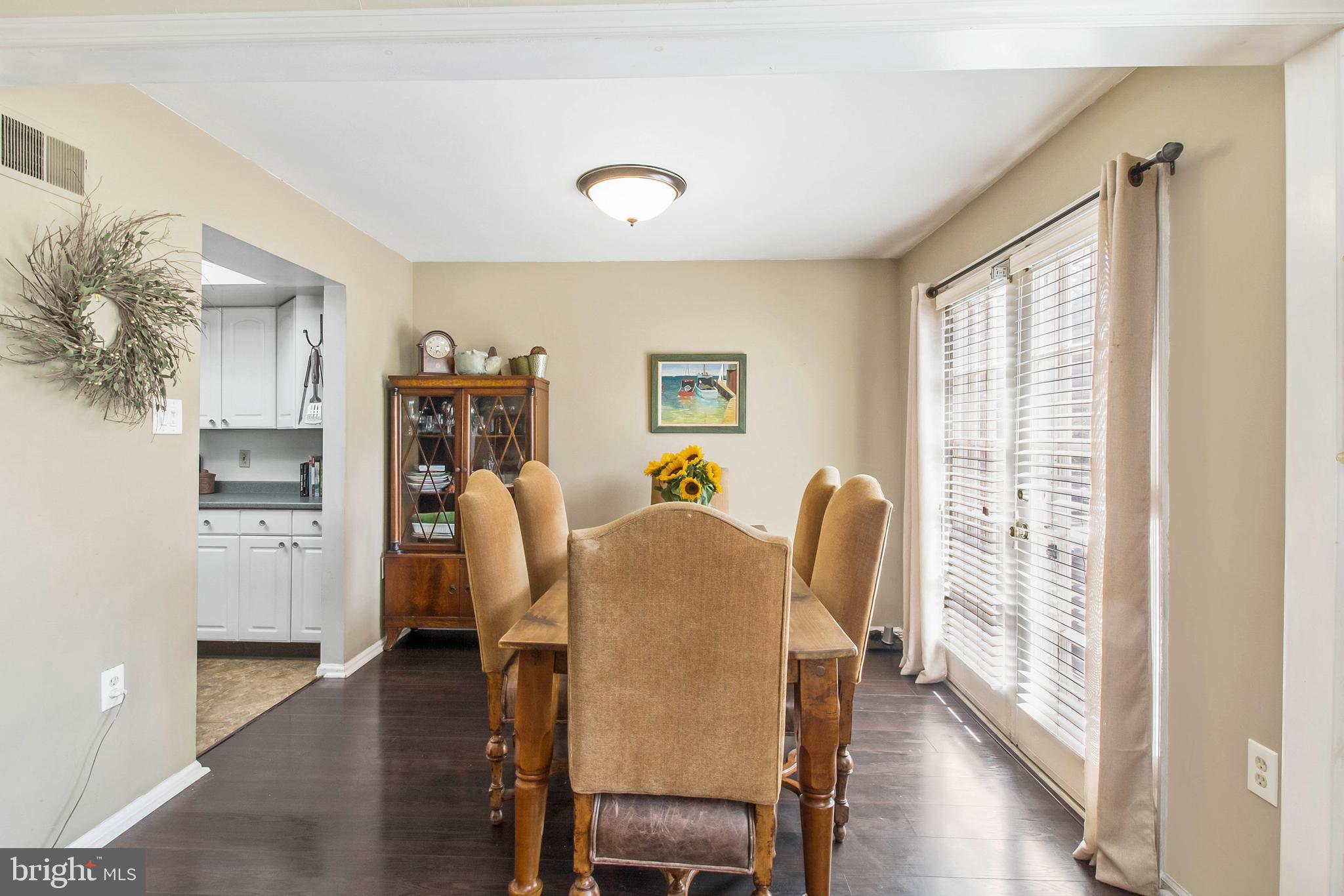 YARDLEY COMMONS - Residential