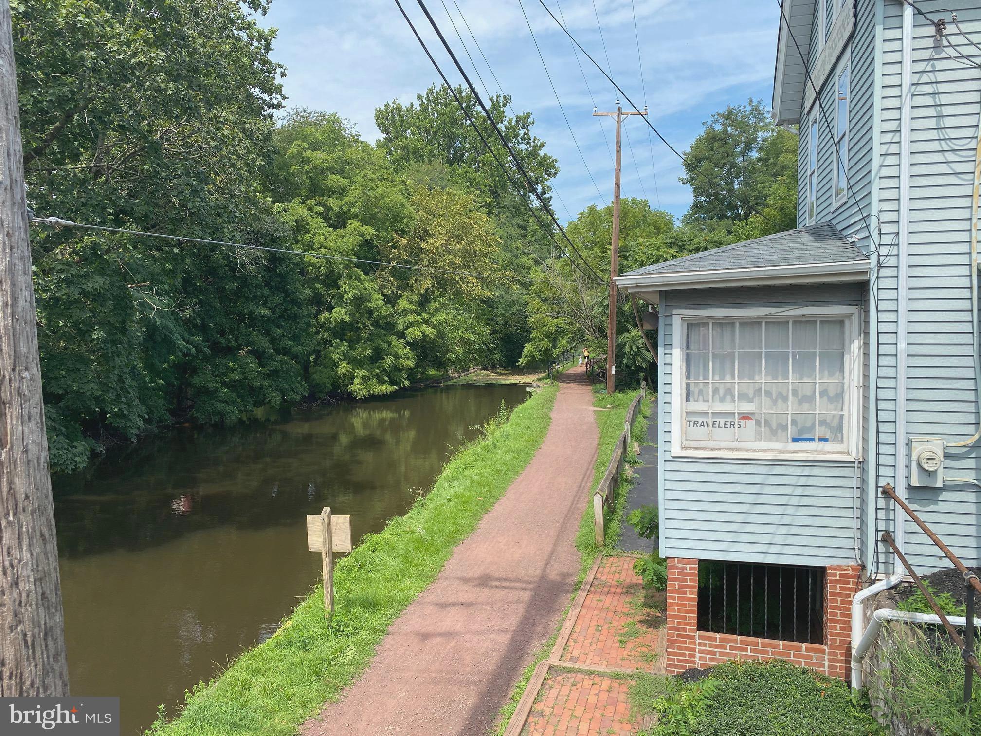 YARDLEY COMMONS - Residential