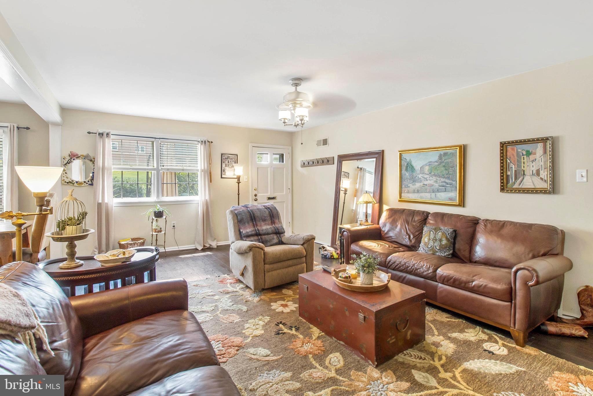 YARDLEY COMMONS - Residential