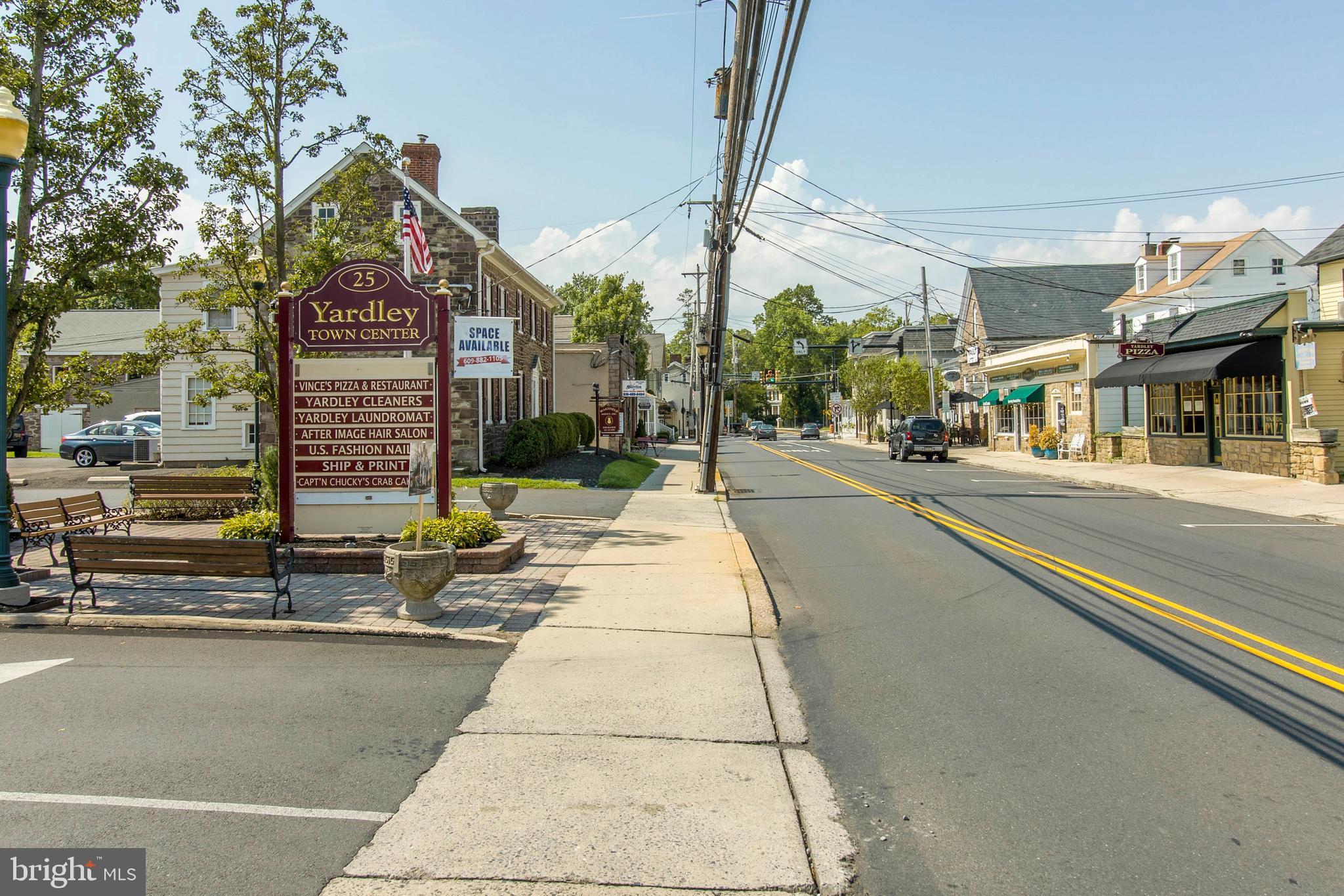 YARDLEY COMMONS - Residential