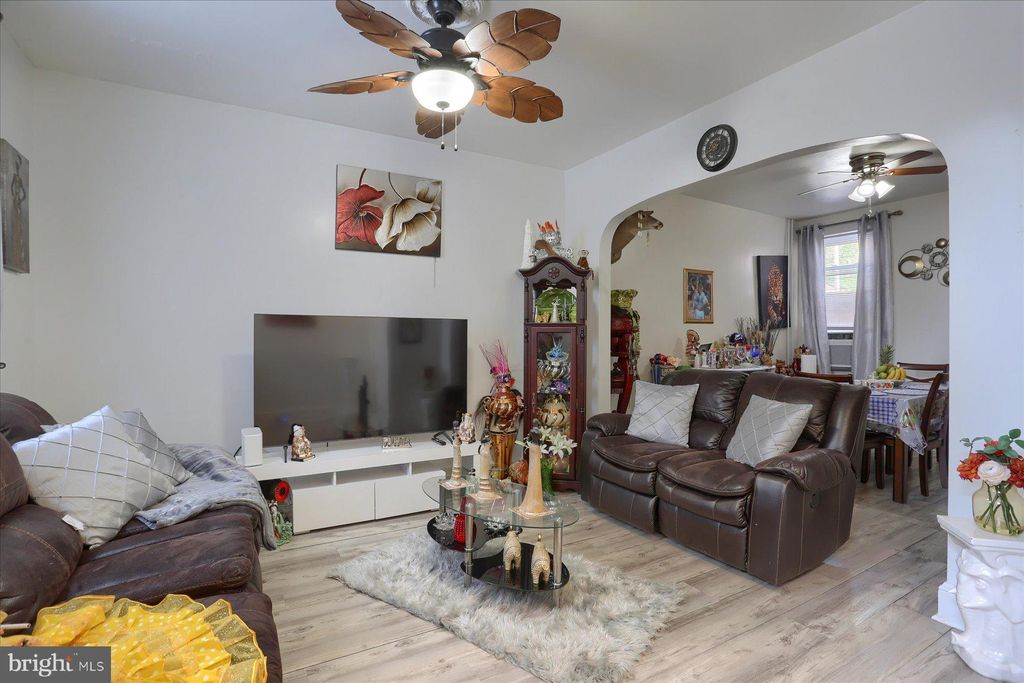 Photo of 543 E STRAWBERRY ST, LANCASTER, PA 17602 (MLS # PALA2034928)