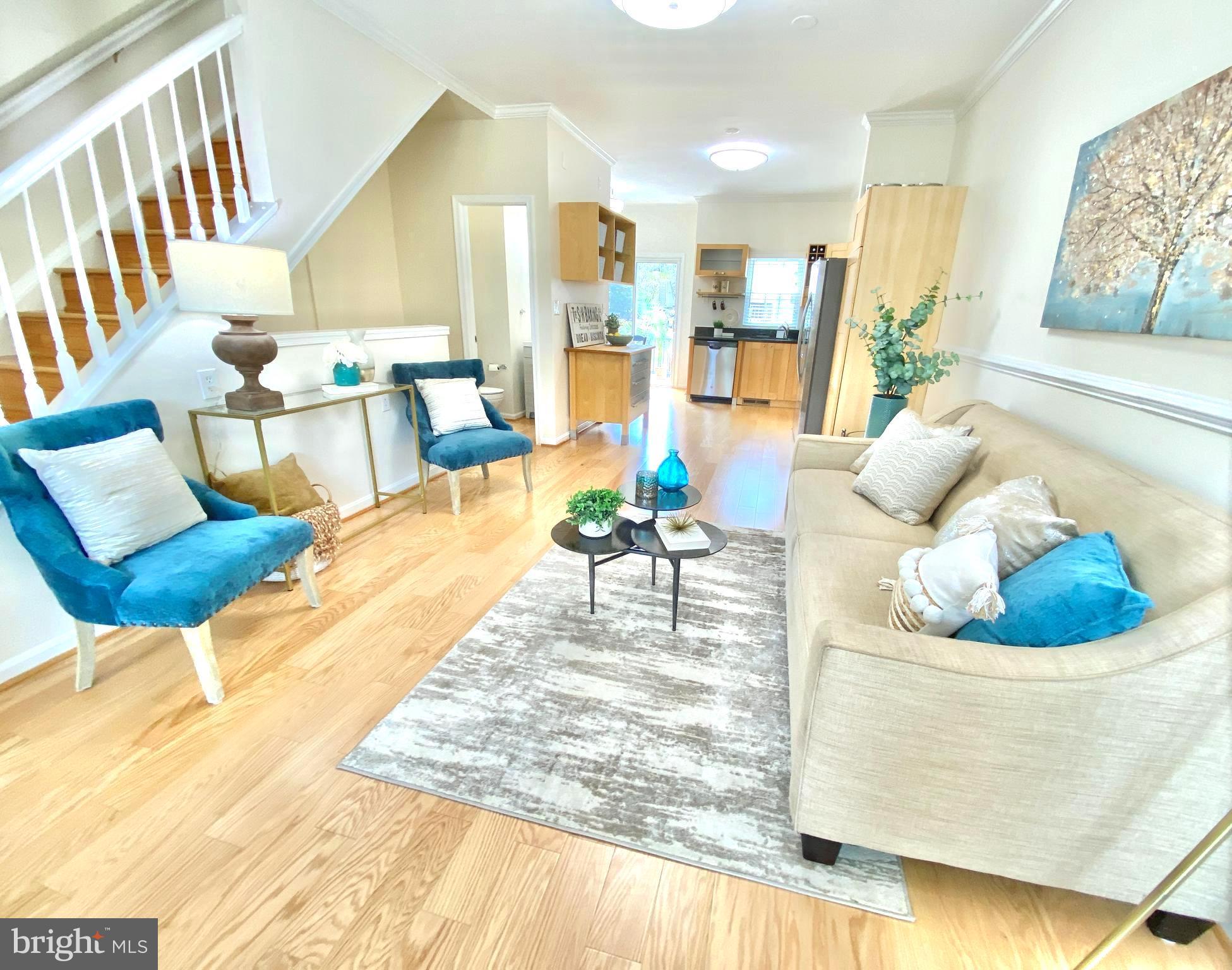 MONTCLAIR MEWS - Residential