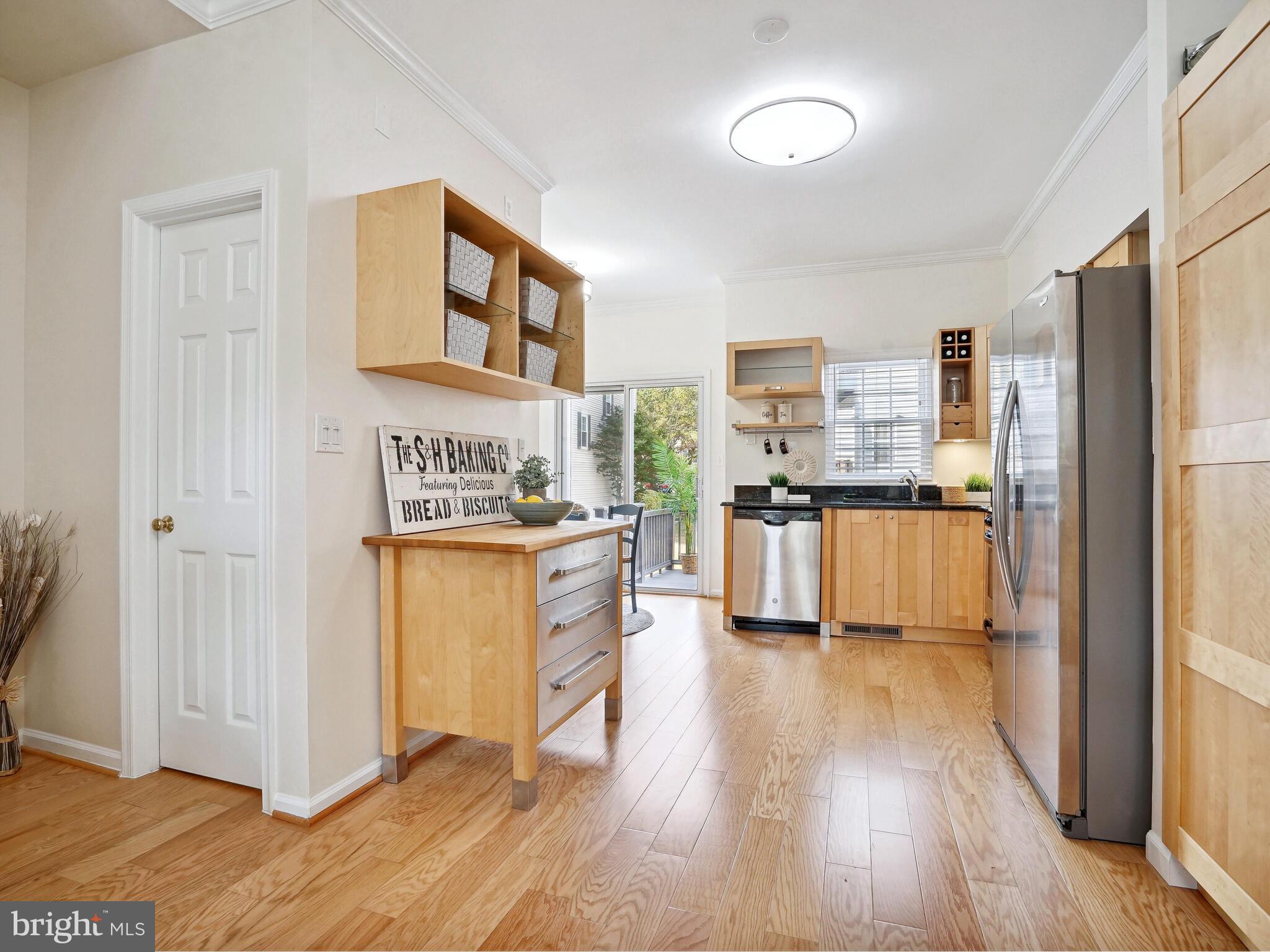 MONTCLAIR MEWS - Residential