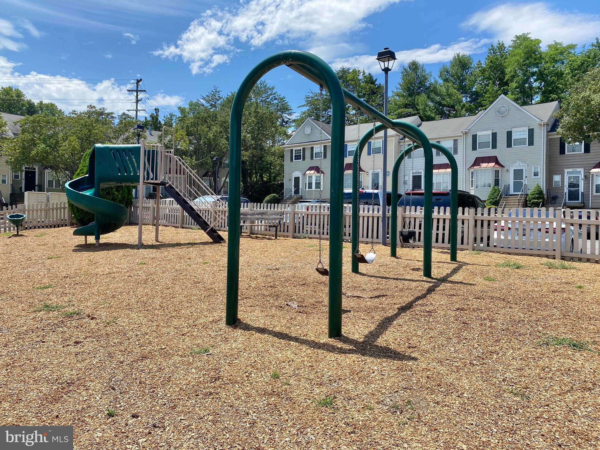 MONTCLAIR MEWS - Residential