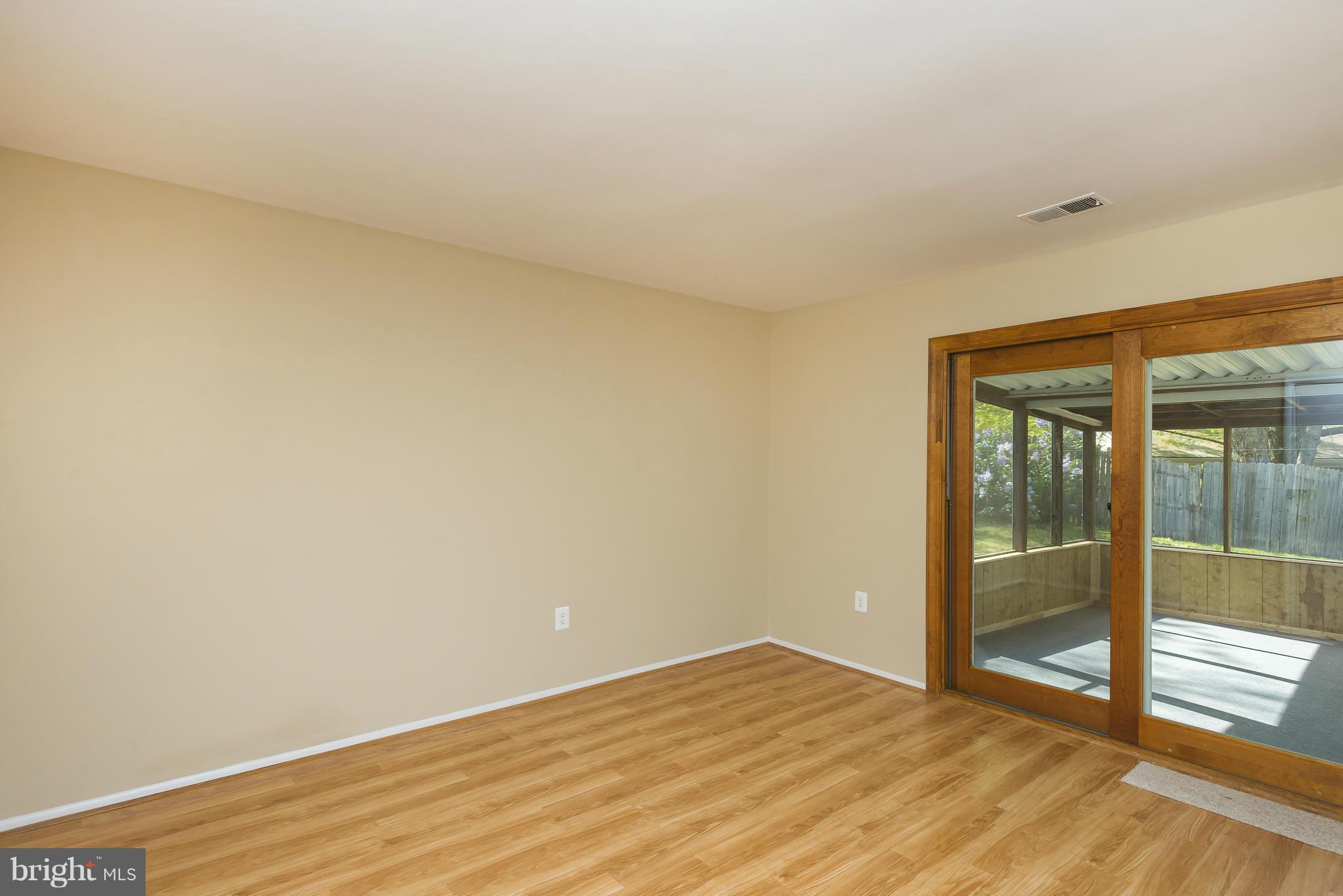 THE PROVINCES - Residential