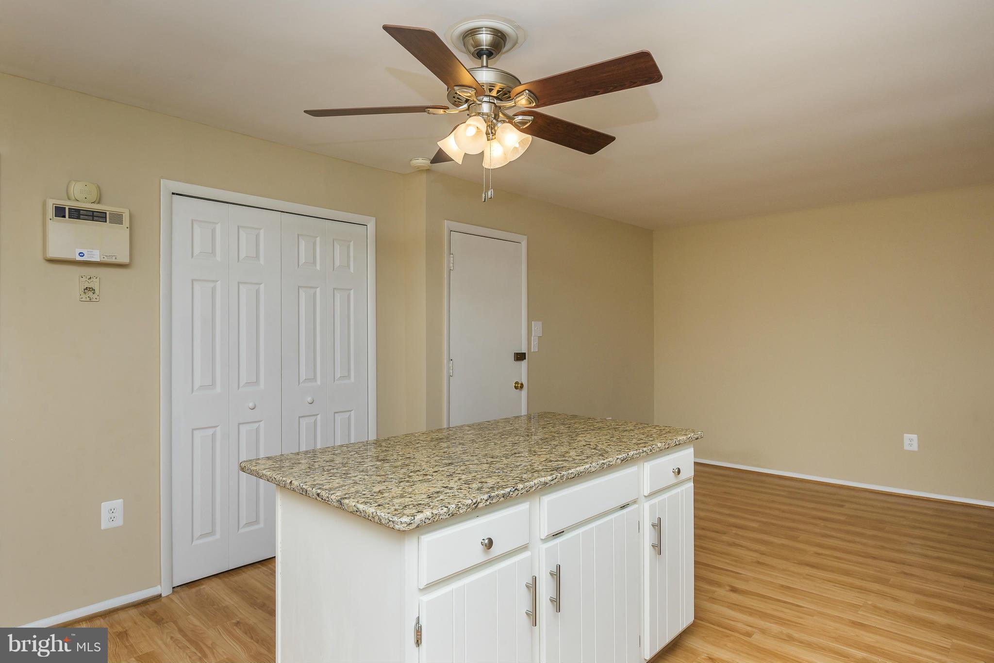 THE PROVINCES - Residential