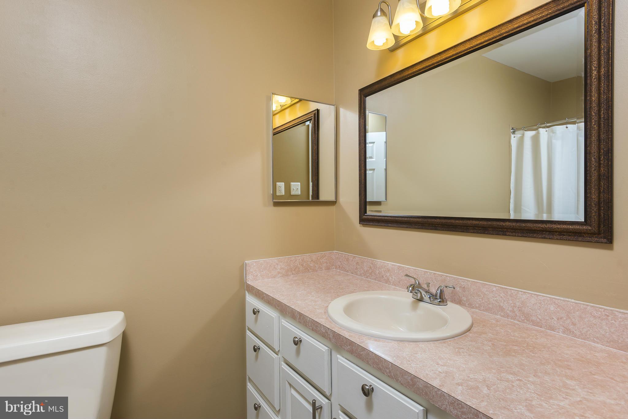 THE PROVINCES - Residential