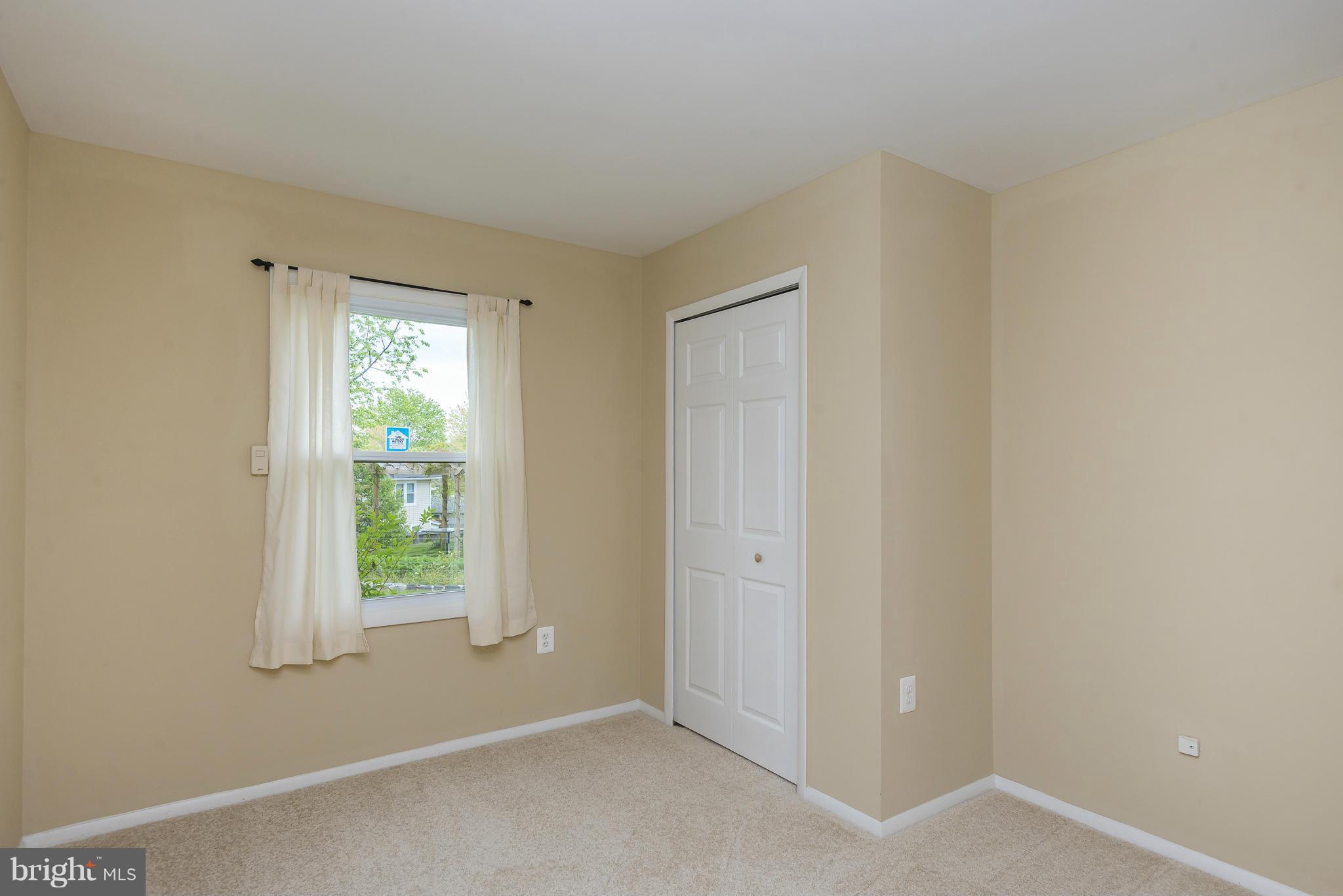 THE PROVINCES - Residential