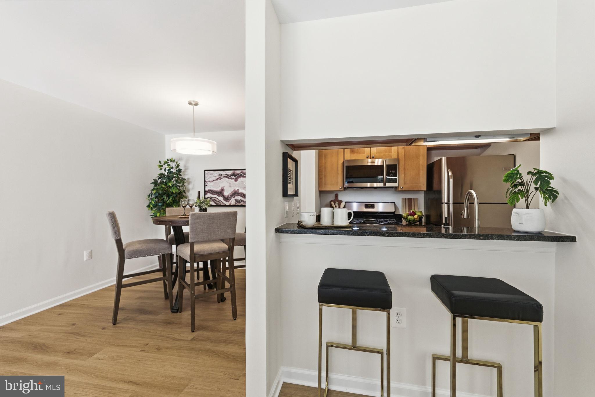 ASHBURN FARM - Residential