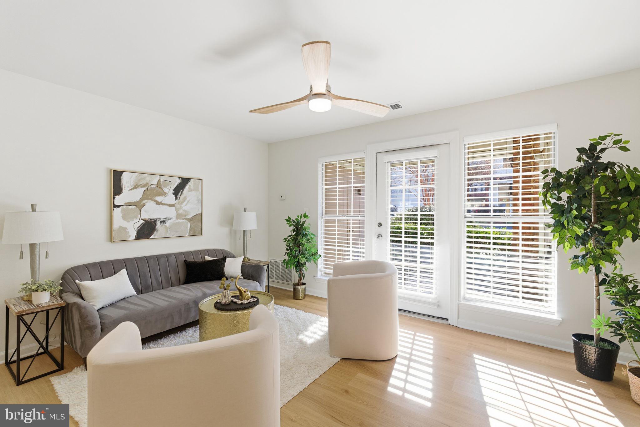 ASHBURN FARM - Residential