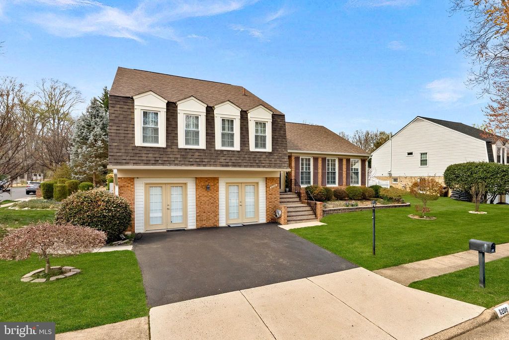 Photo of 6208 Ormandy Drive, BURKE, VA 22015 (MLS # VAFX2295986)