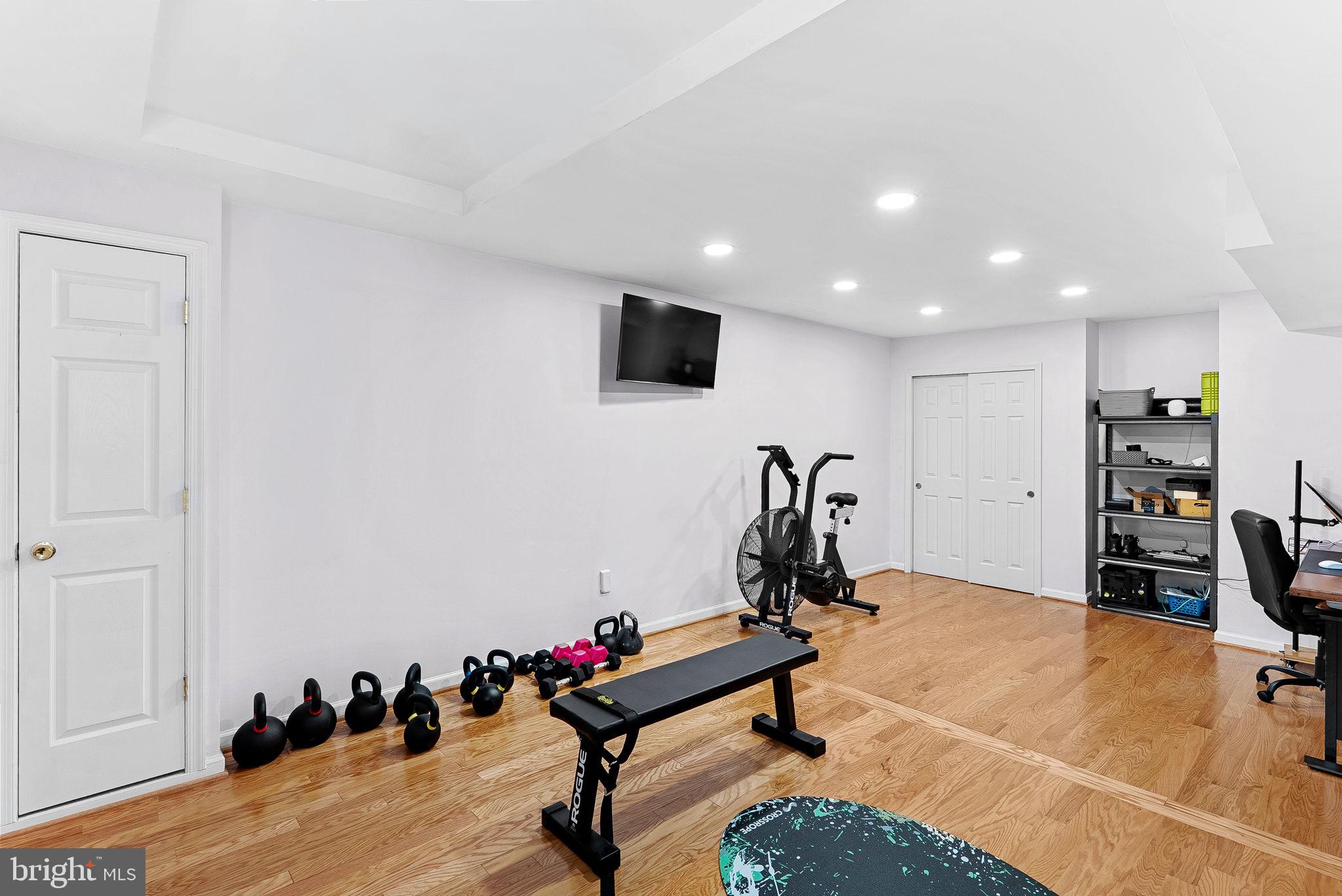 BURKE CENTRE - Residential