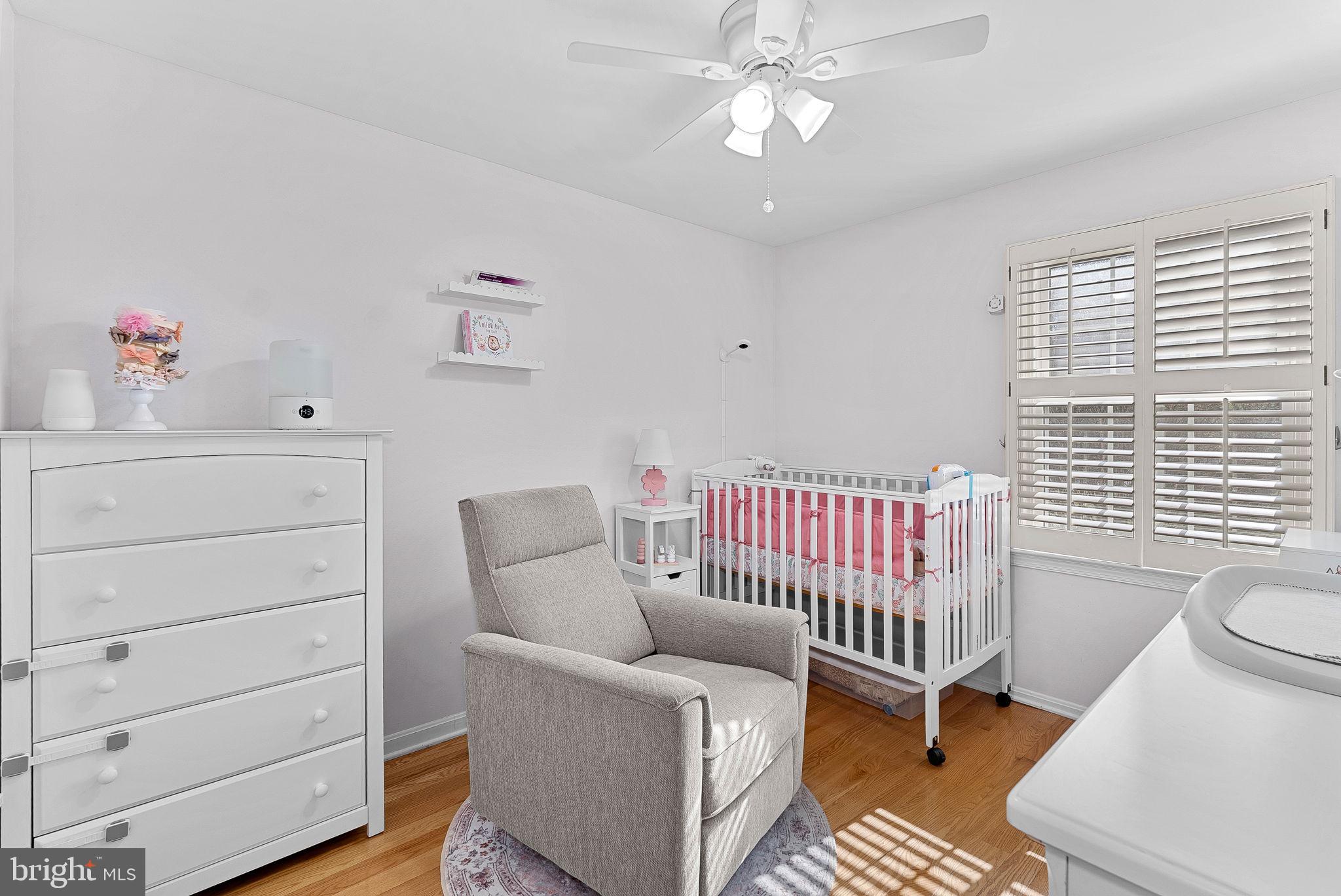 BURKE CENTRE - Residential