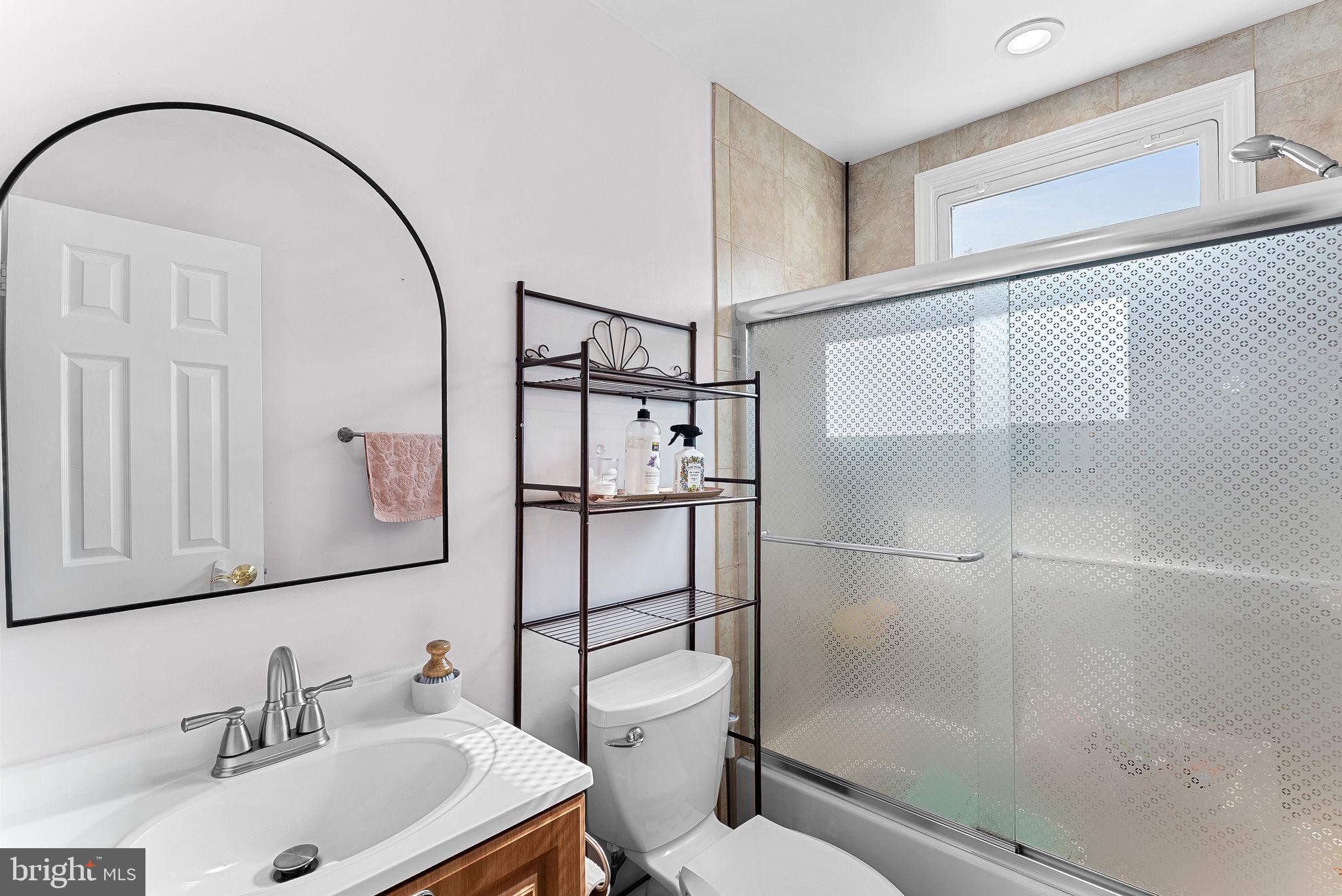 BURKE CENTRE - Residential