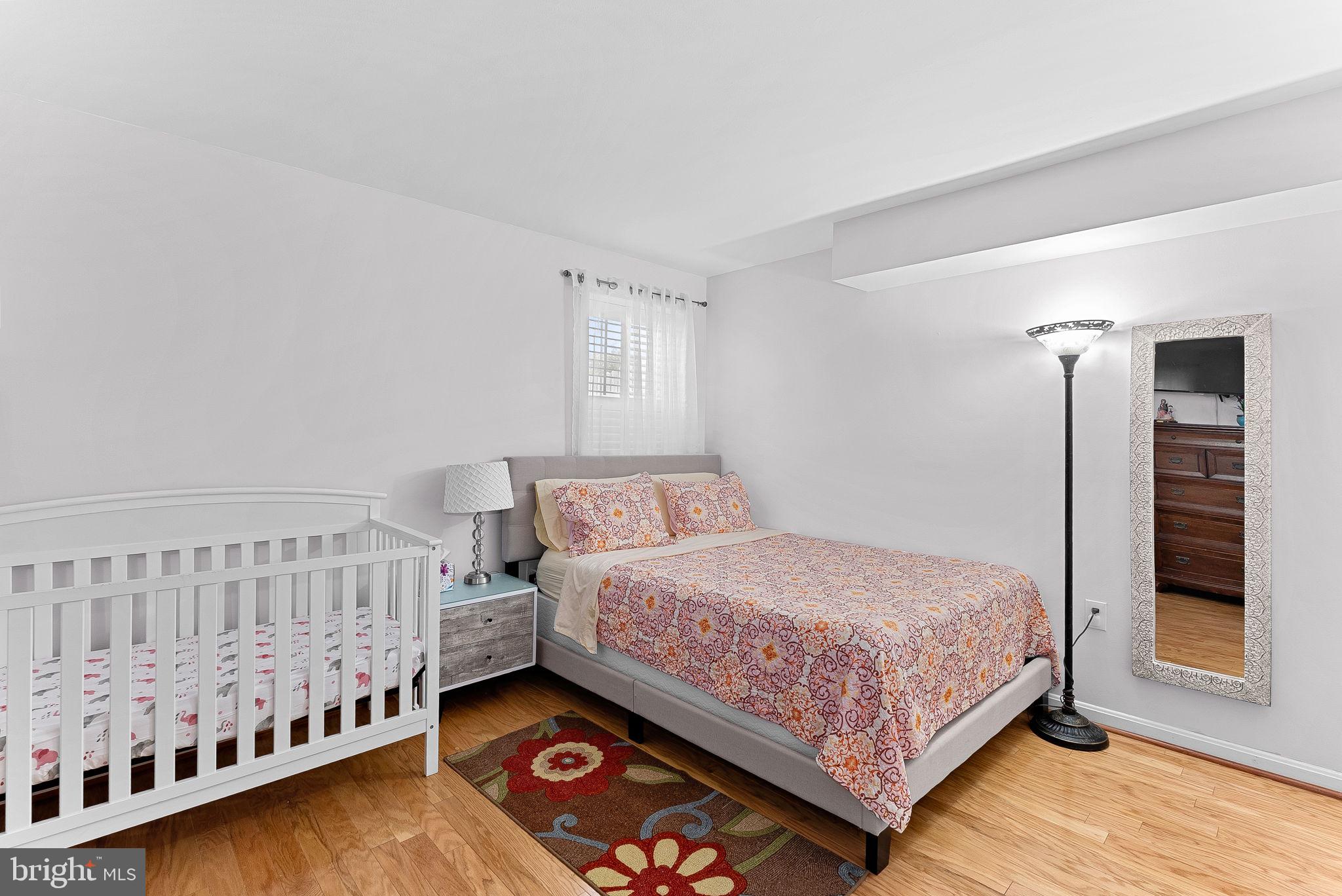 BURKE CENTRE - Residential