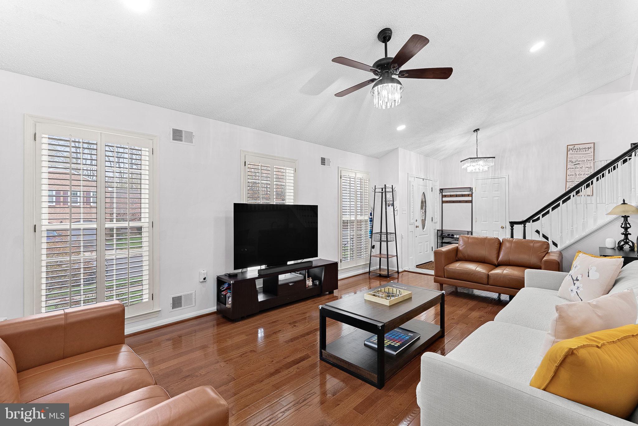 BURKE CENTRE - Residential