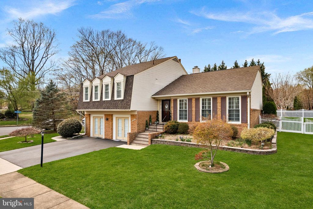 Photo of 6208 Ormandy Drive, BURKE, VA 22015 (MLS # VAFX2295986)