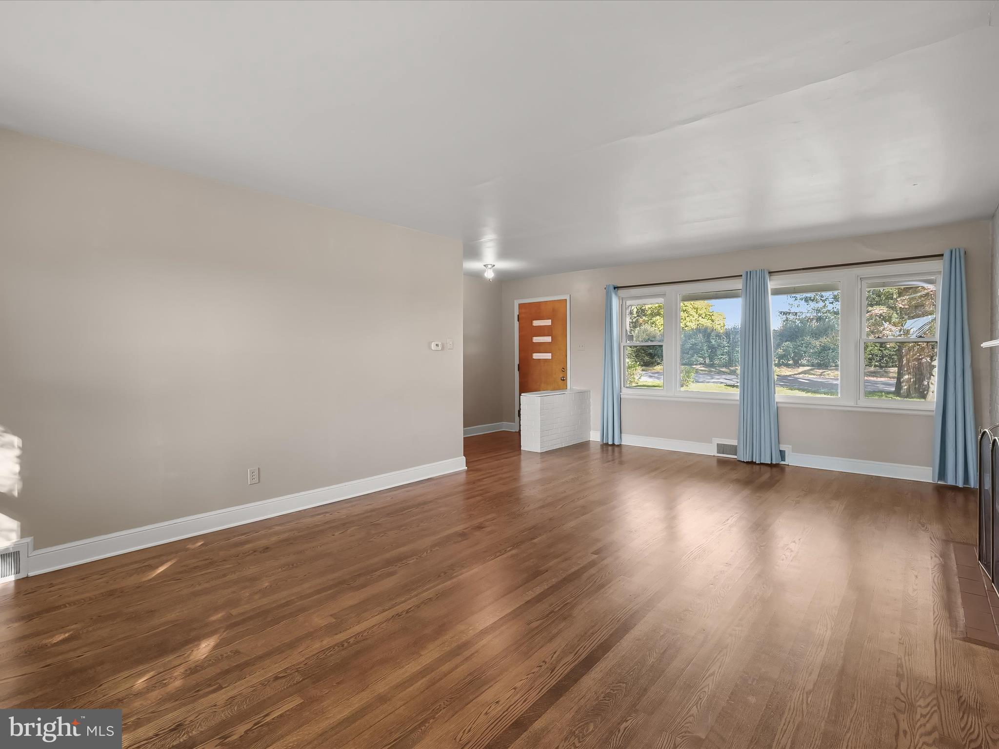 FOUNTAIN HEAD - Residential