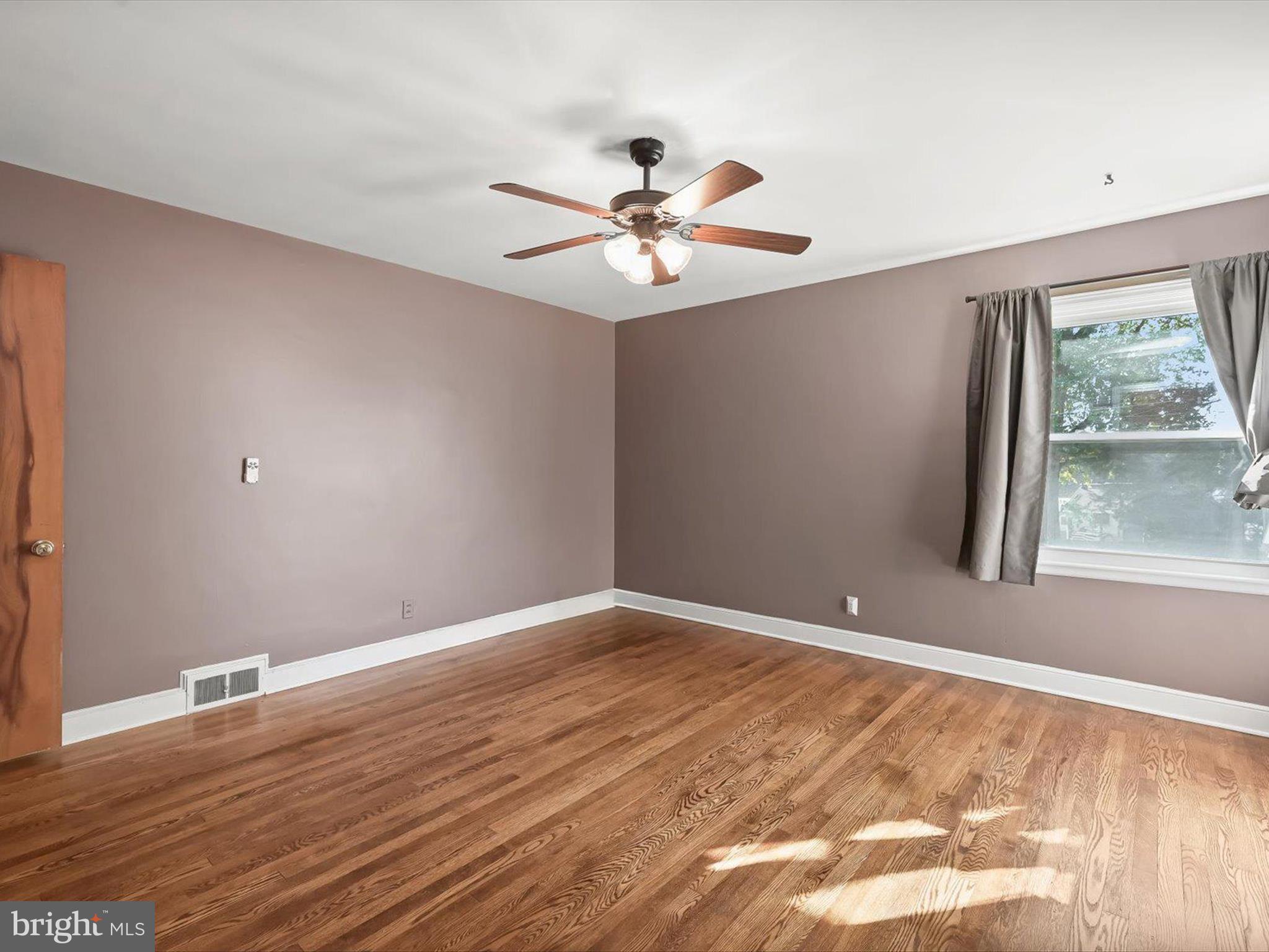 FOUNTAIN HEAD - Residential