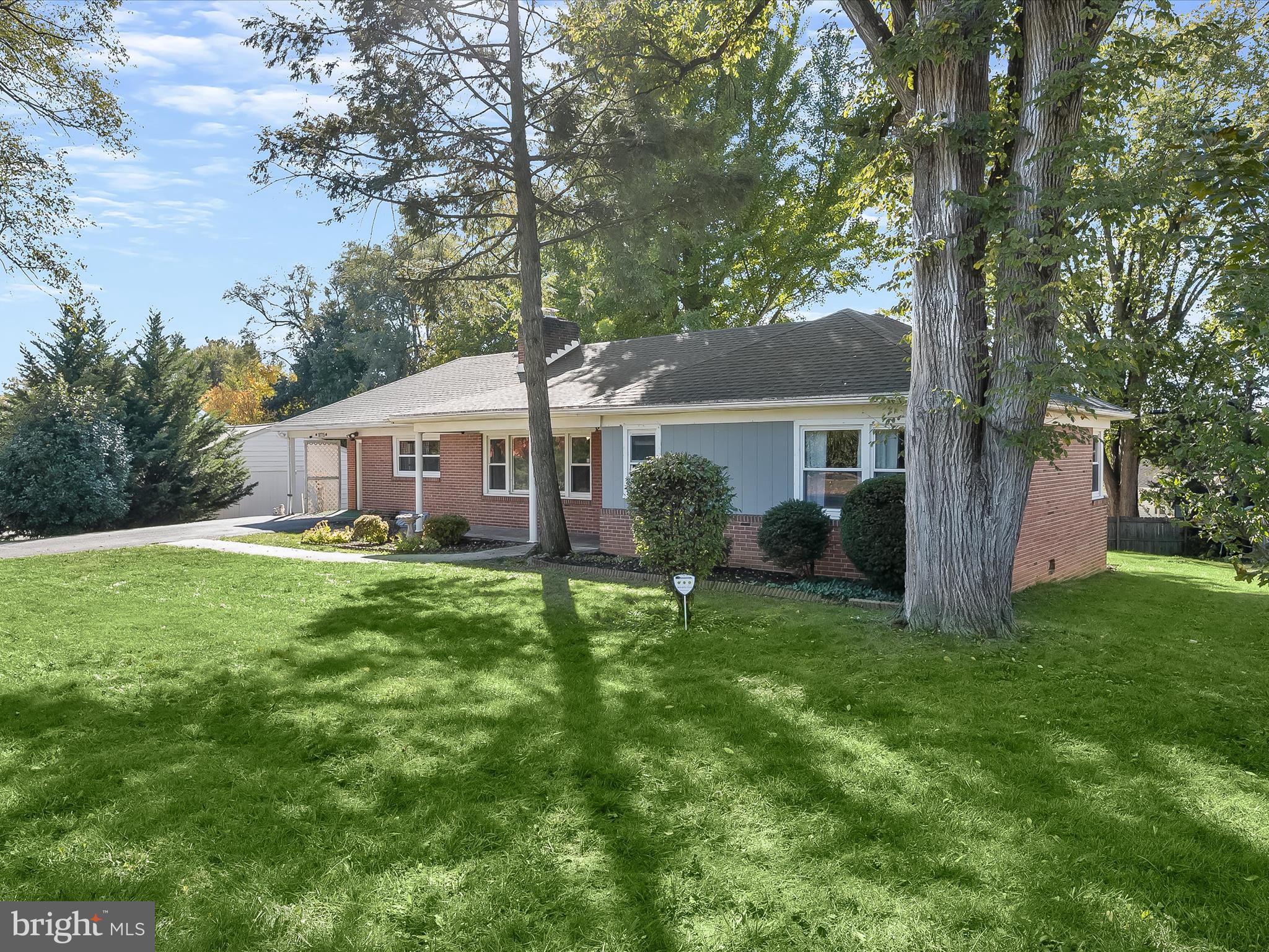 FOUNTAIN HEAD - Residential