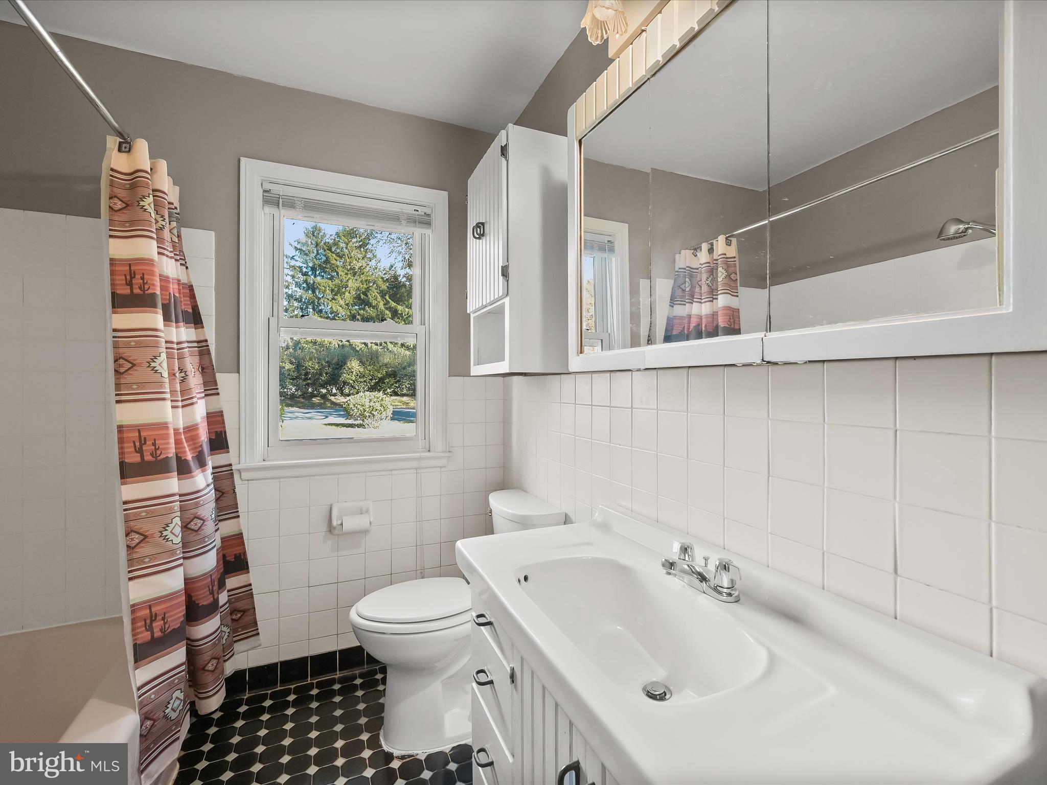 FOUNTAIN HEAD - Residential