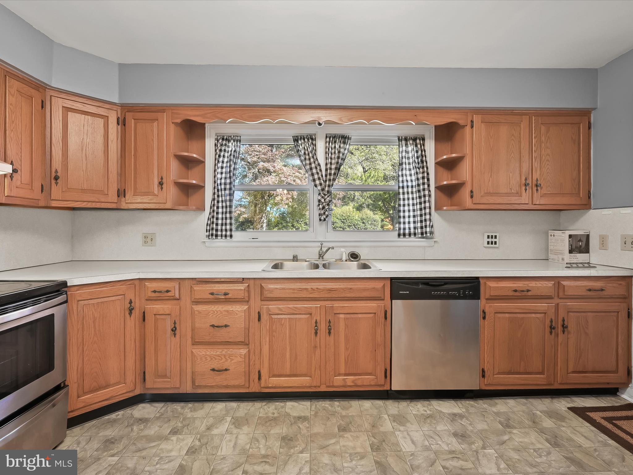 FOUNTAIN HEAD - Residential